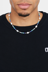 Halskette mit 7 mm Süßwasserperlen und blauen Perlen