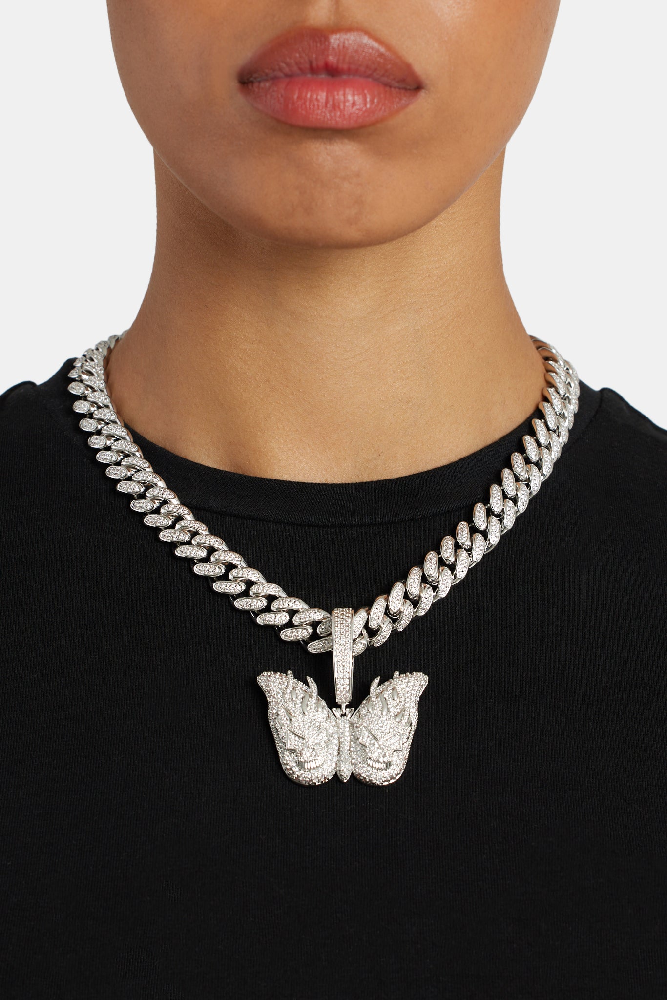 Großer 50 mm Iced CZ Pave Flammen-Schmetterlingsanhänger