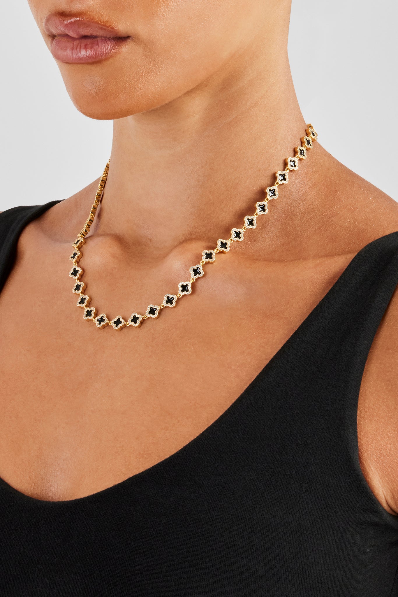 Black Enamel Motif Chain - 8mm