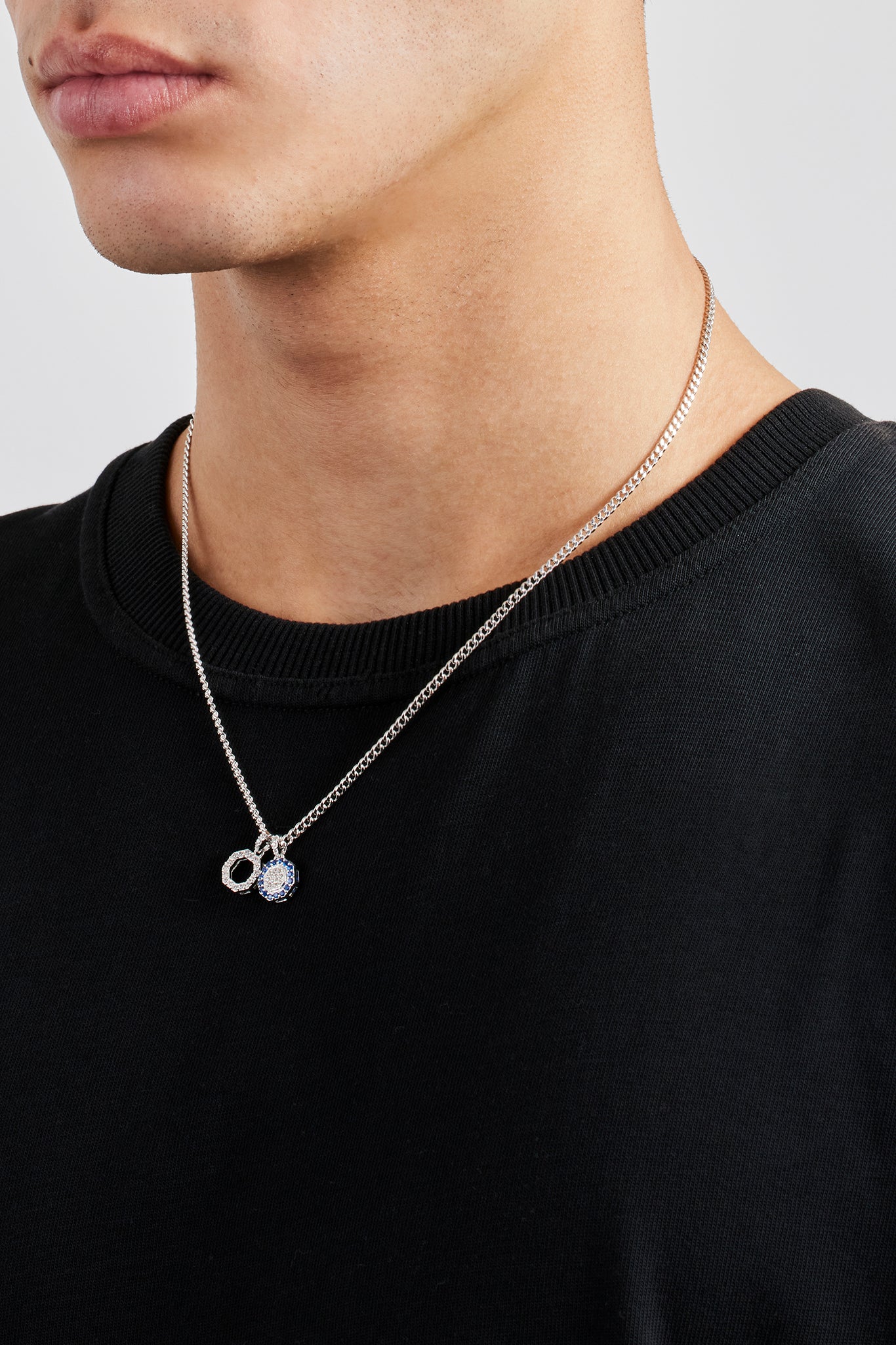 Halskette mit doppeltem, eisverziertem Motiv – 10 mm