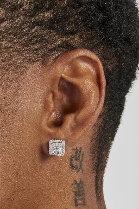 Quadratische Ohrstecker mit Eiskante – 8 mm