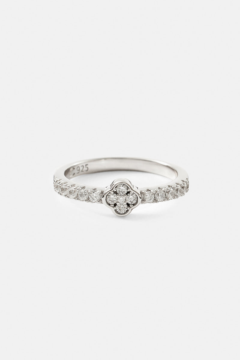 Iced Motif Ring - 6mm