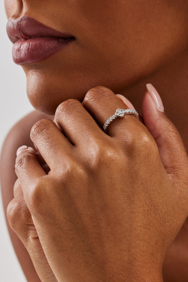 Iced Motif Ring - 6mm