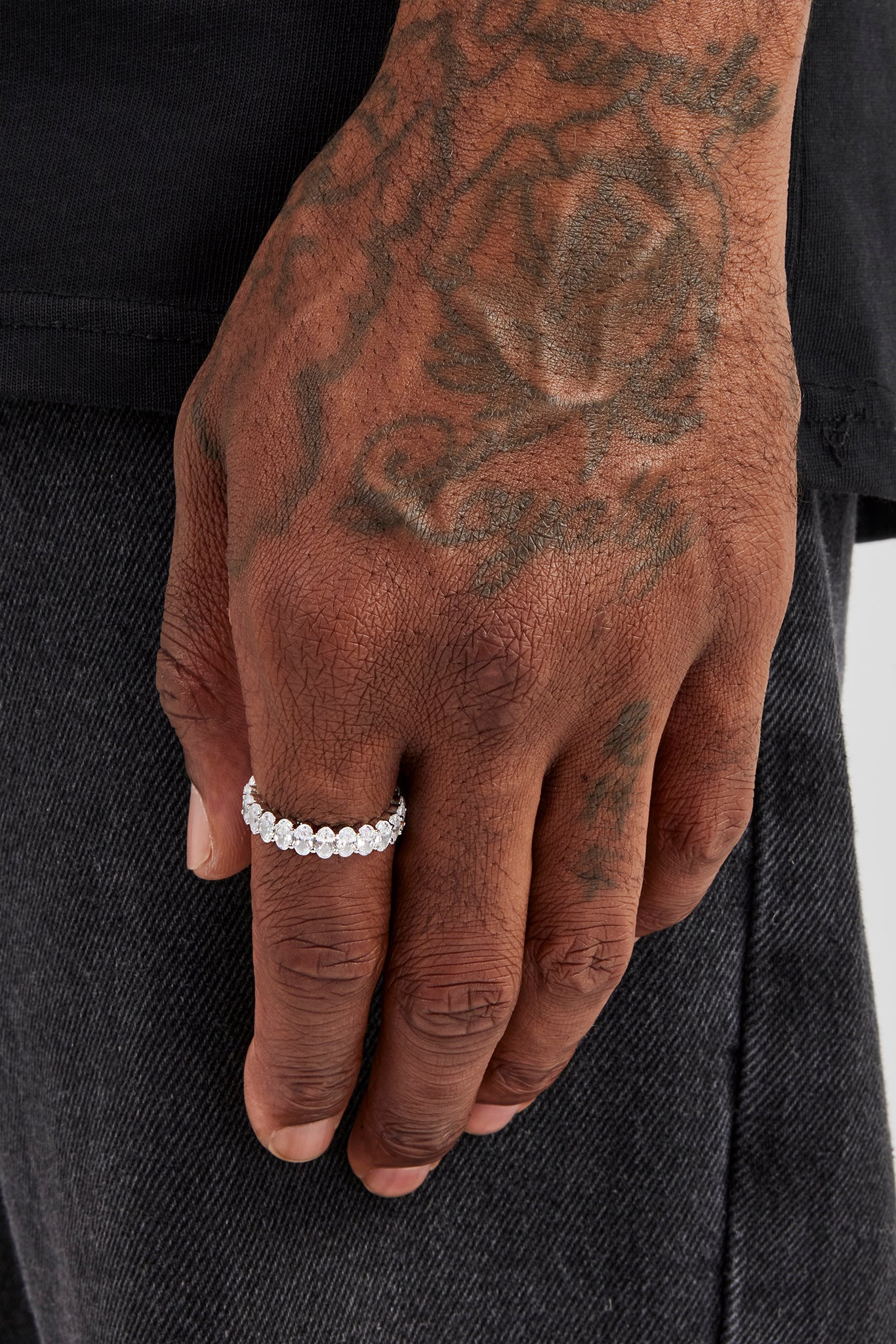 Ovaler Tennisring mit Eisverzierung – 5 mm