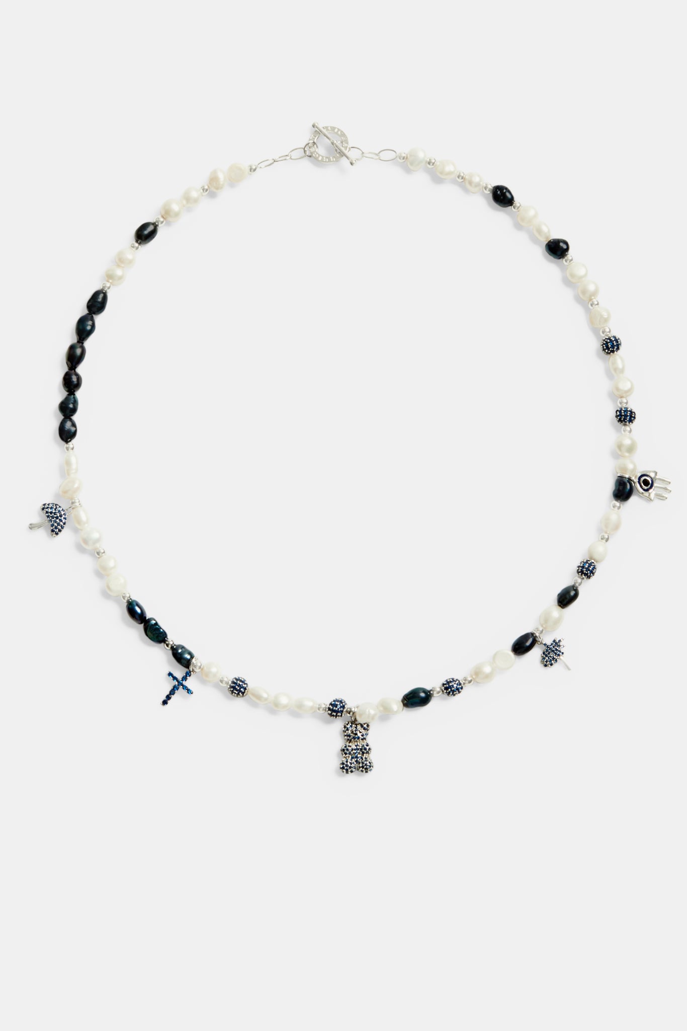 Halskette mit Perlen und eisblauem Motiv