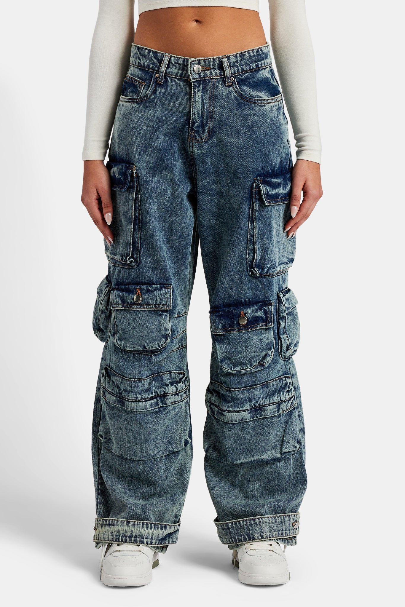 シ*ン様 Blue Jean Baggy Denim Cargo Pants - Baggy Cargo Jeans - Blue | Womens Denim | Shop Jeans at CERNUCCI