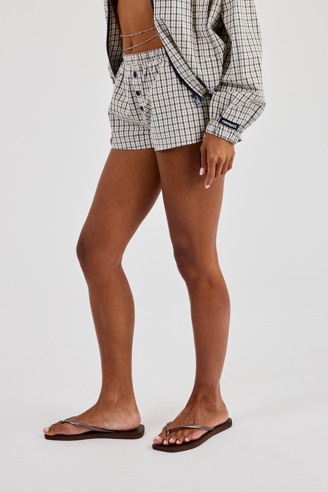 Check Button Short - Off White