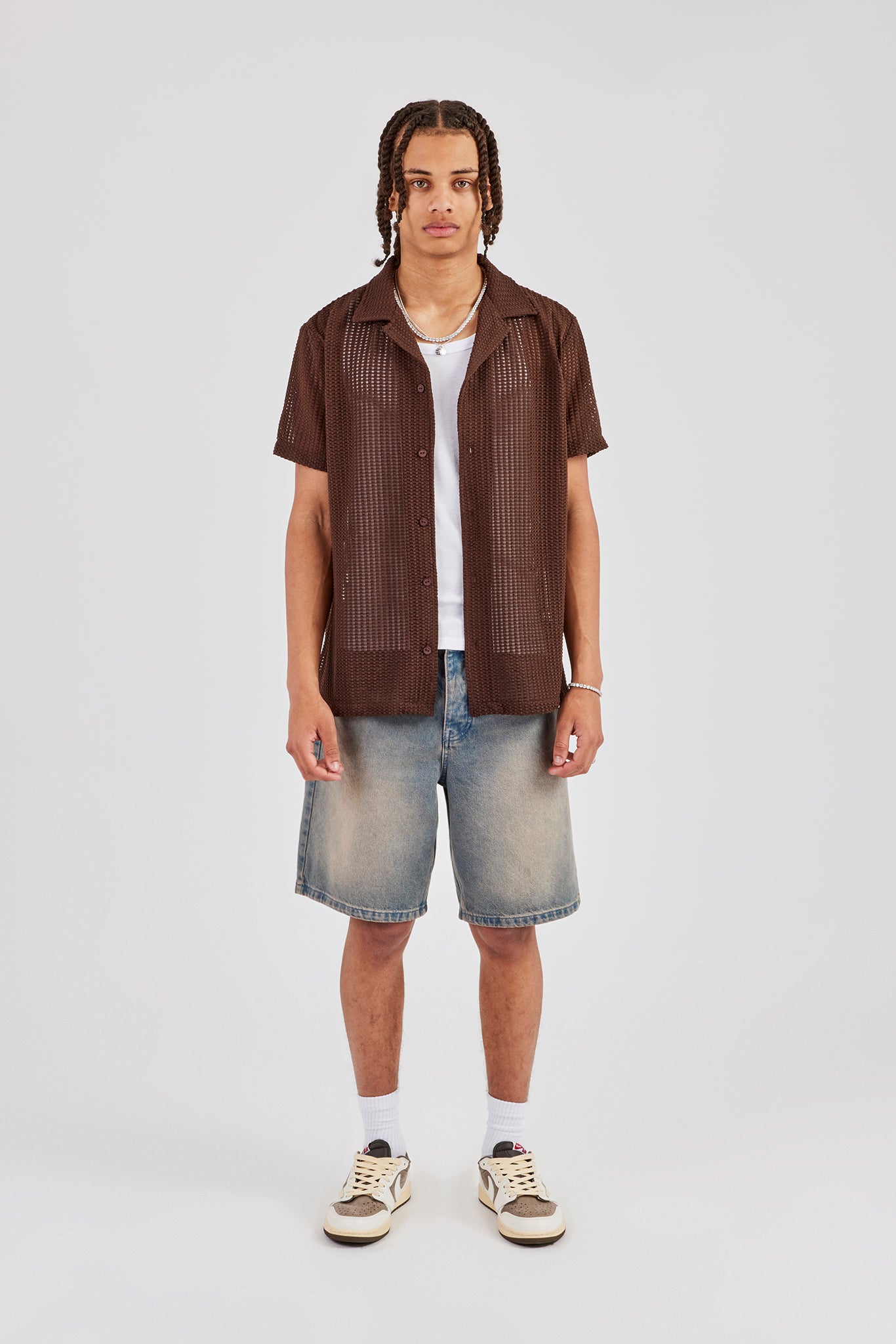 Strukturiertes Revershemd mit Knopfleiste vorne - Schokolade