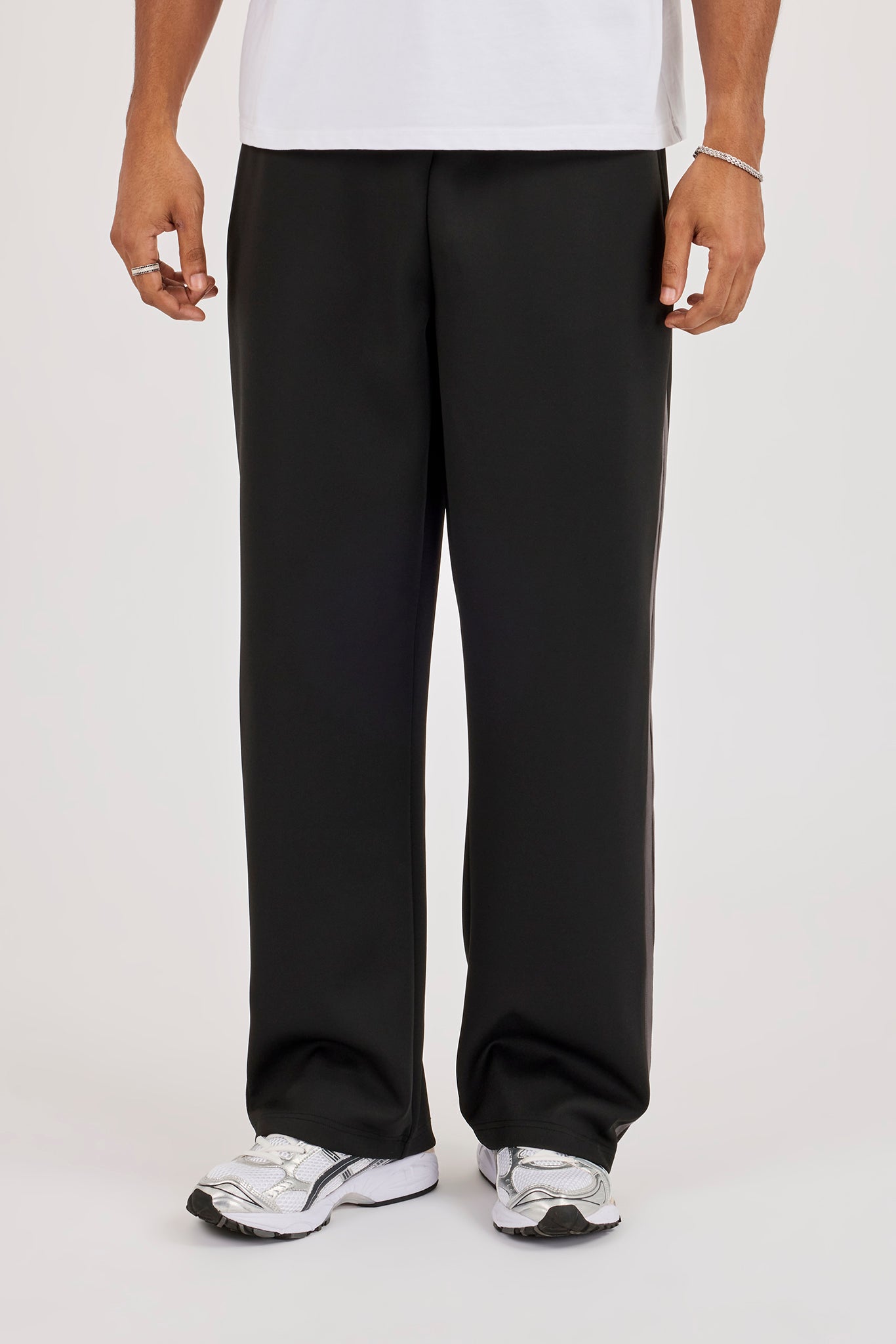 Relaxed Tape Detail Trouser - Black