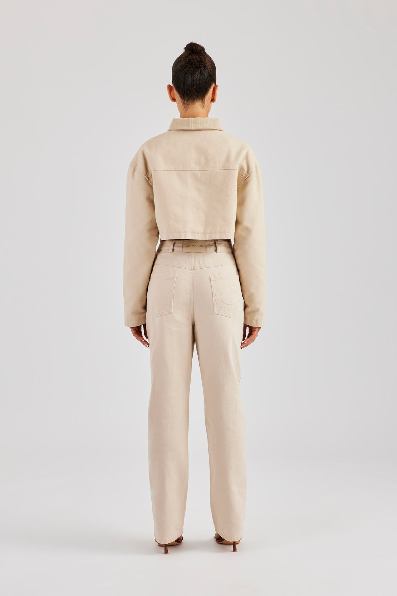 Jacke und Hose aus Twillcord – Stein