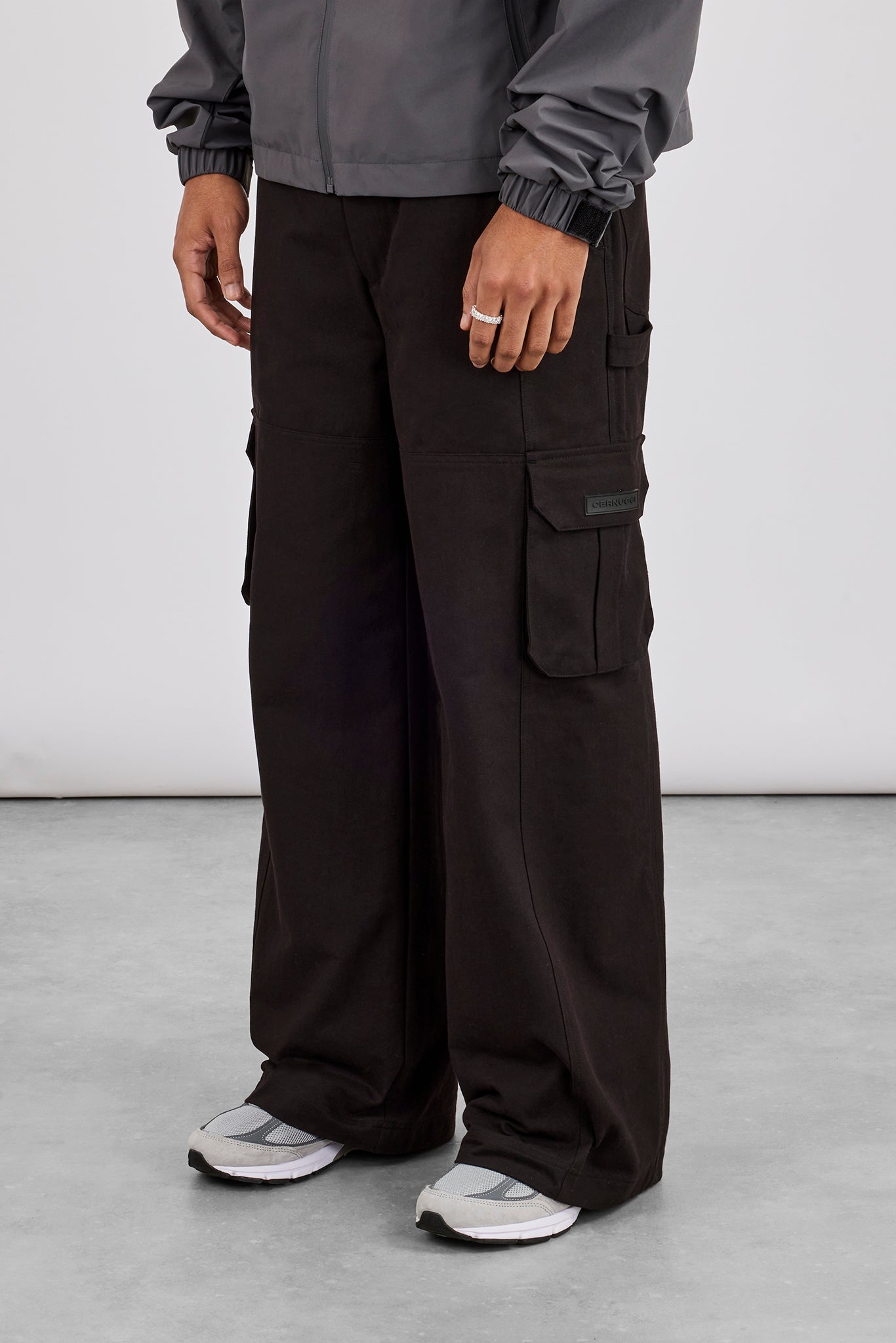 Baggy Cargo-Hose – Schwarz