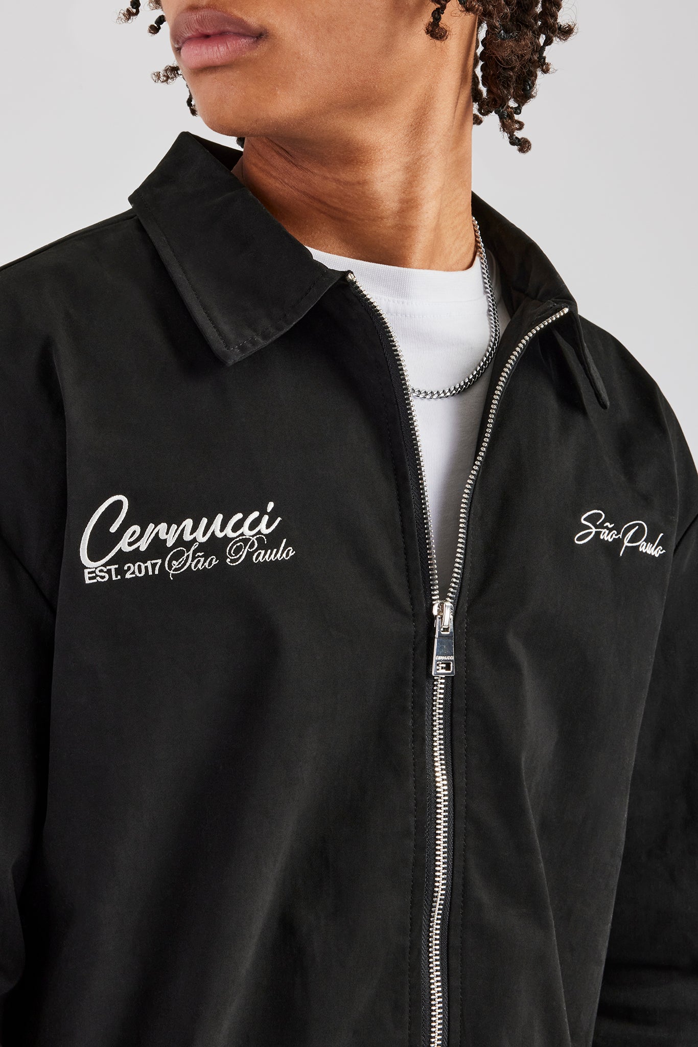 Baumwollhemd mit Reißverschluss und Stickerei - Schwarz