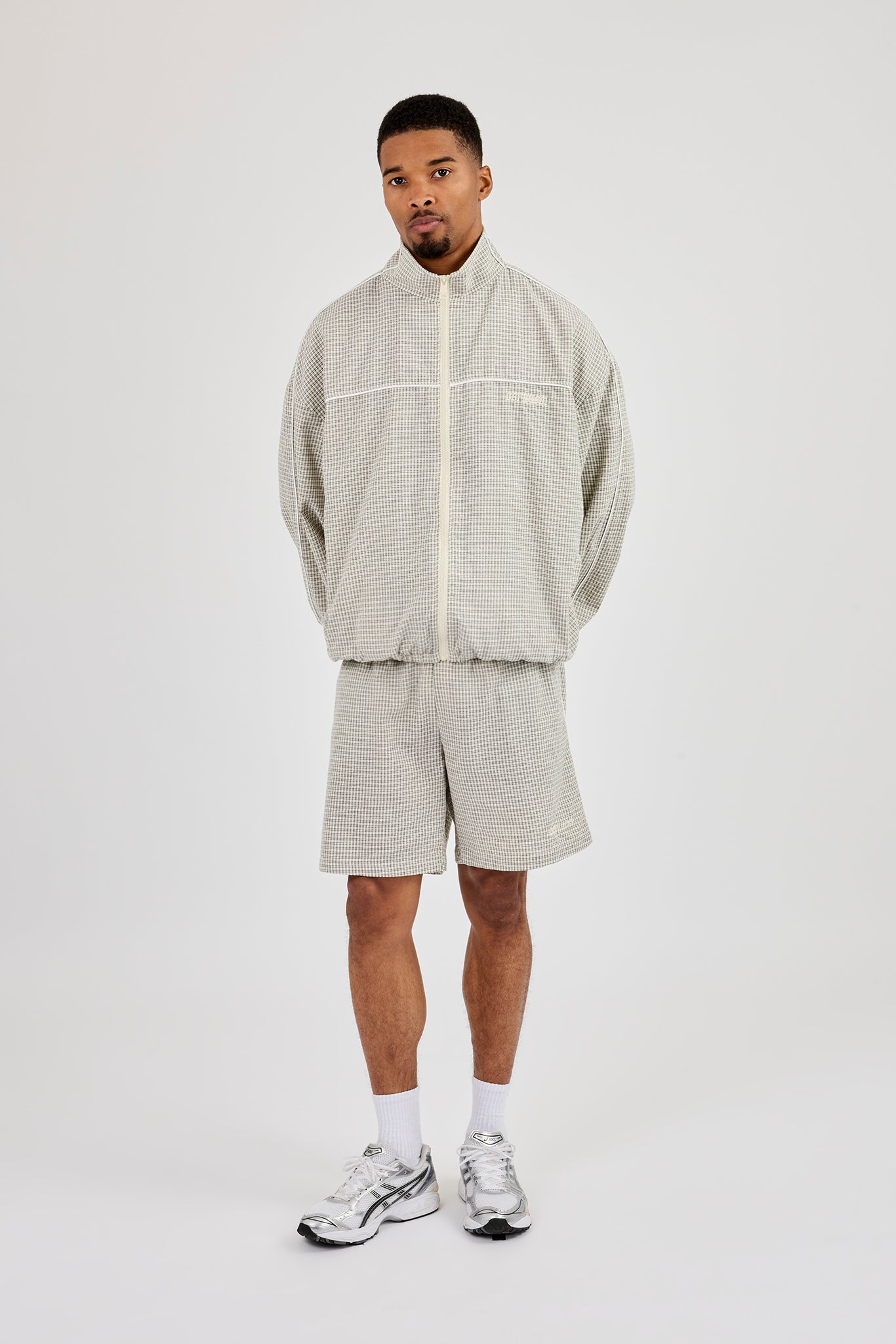 Check Funnel Neck Track Jacket & Short With Piping - Off White