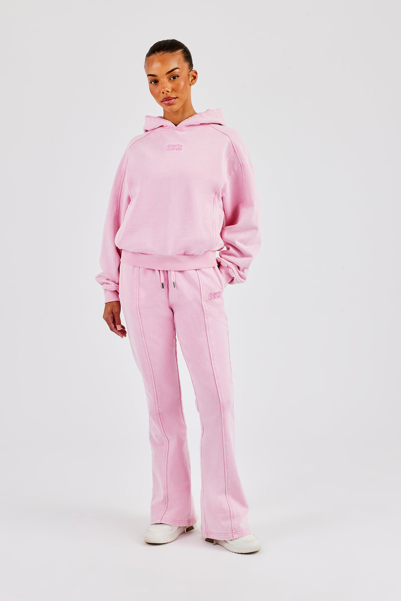 Kurzer Raglan-Hoodie und Schlaghose – verwaschenes Rosa