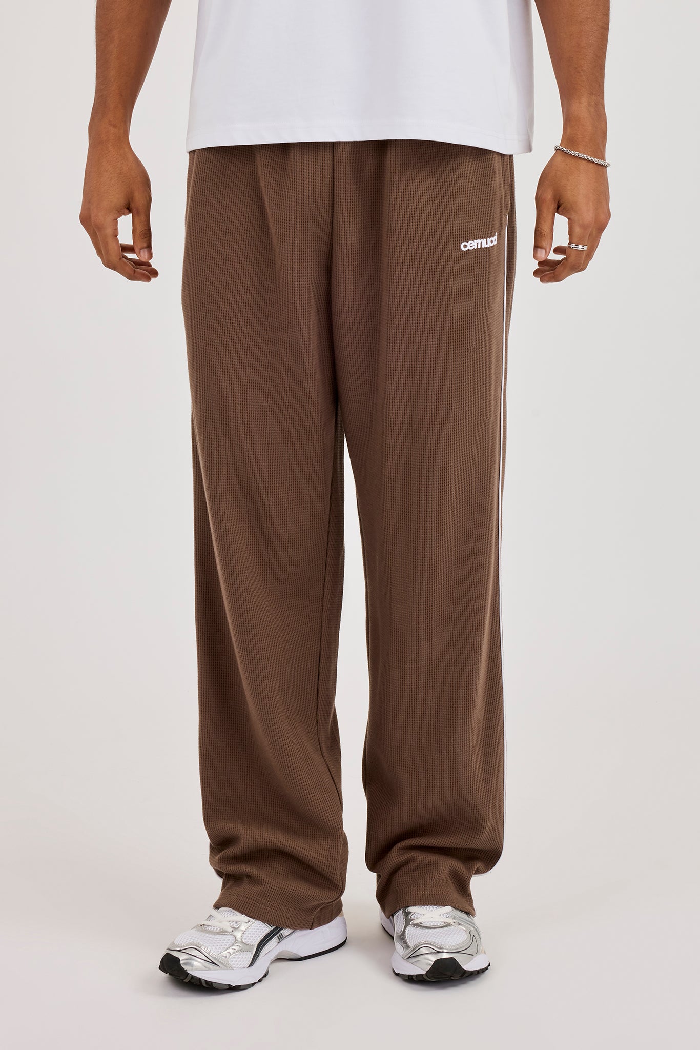 Waffle Relaxed Jogger With Piping - Brown