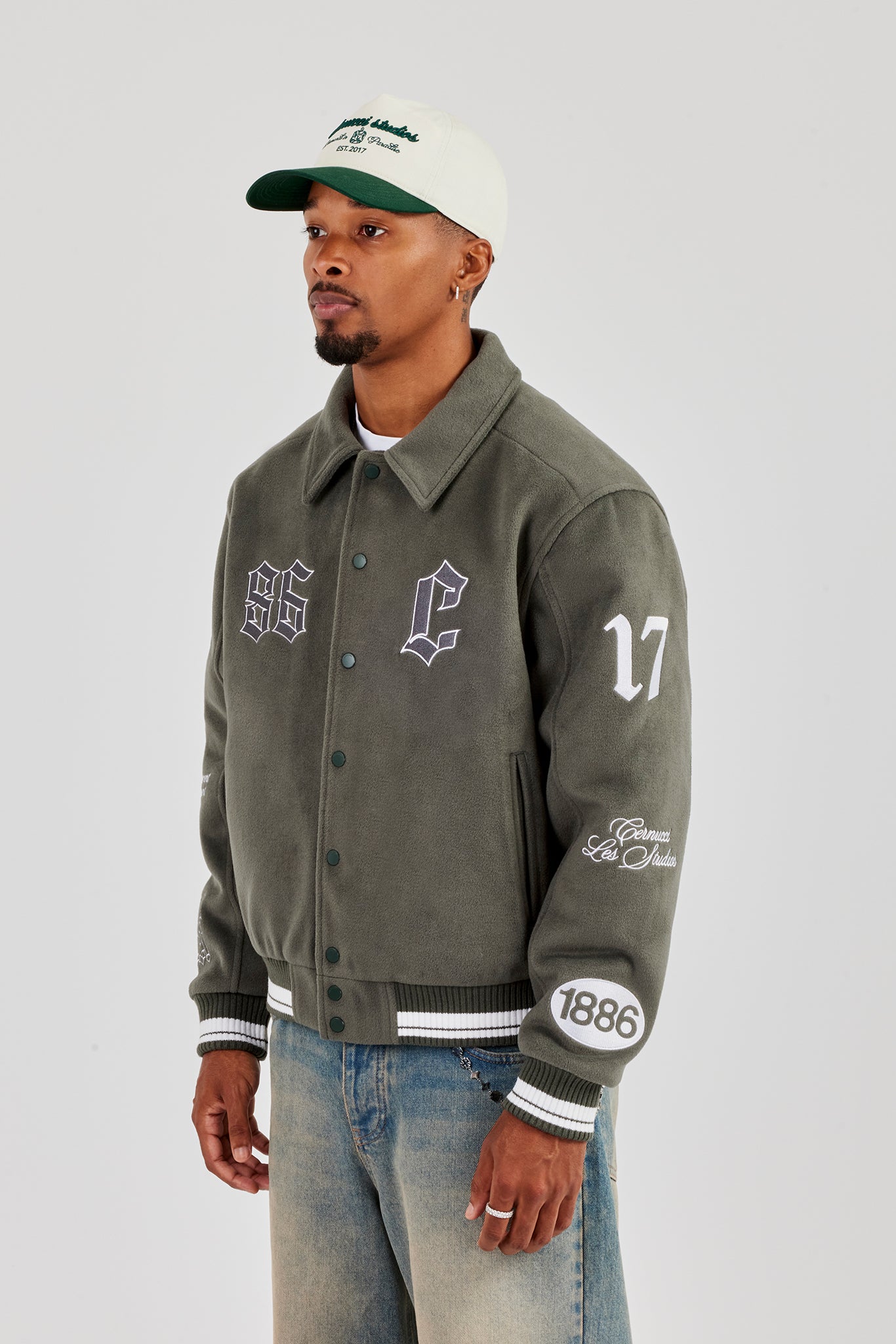 Harrington-Bomberjacke mit Varsity-Abzeichen - Grau 