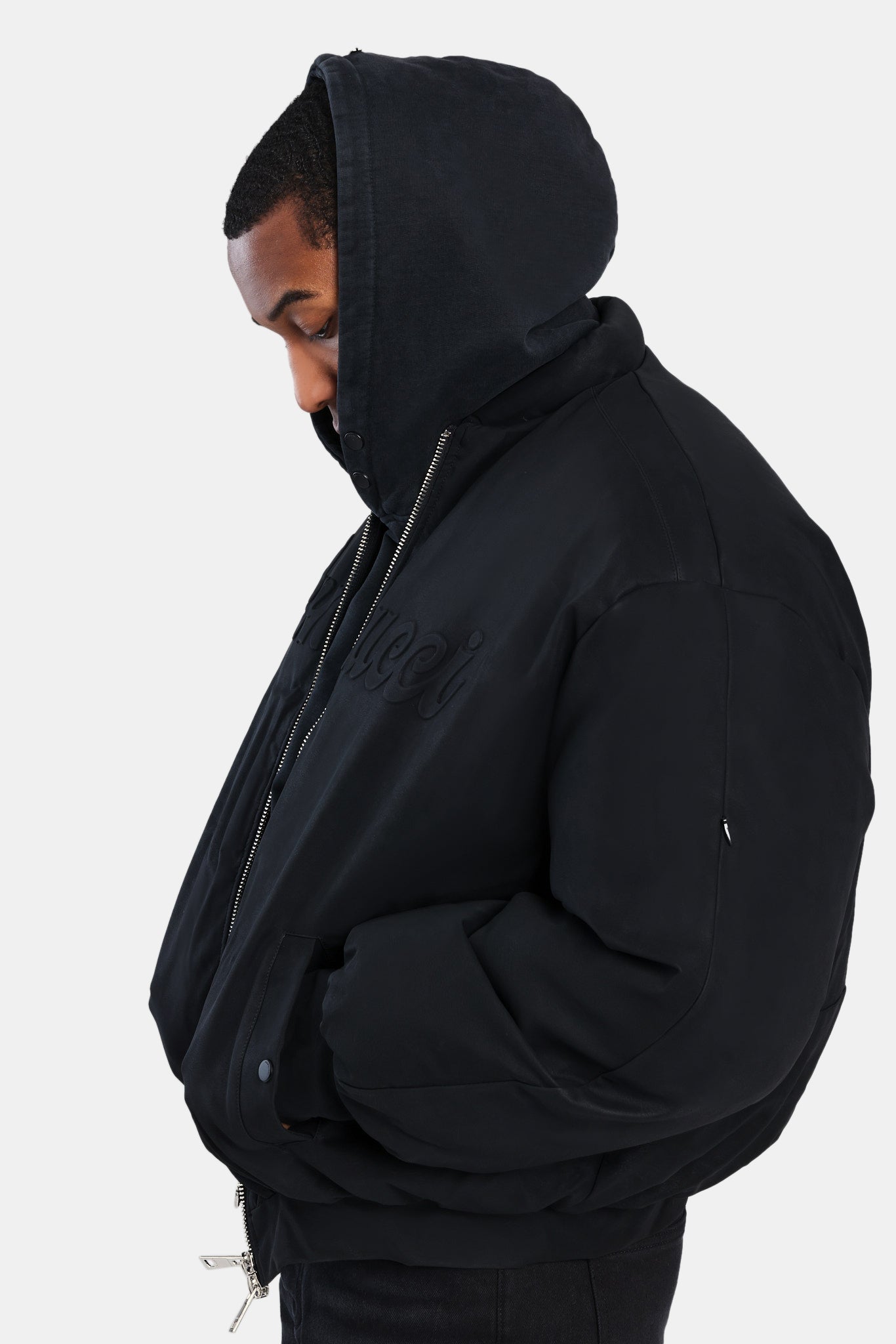 Cernucci – Puffer-Bomberjacke aus PU – Schwarz