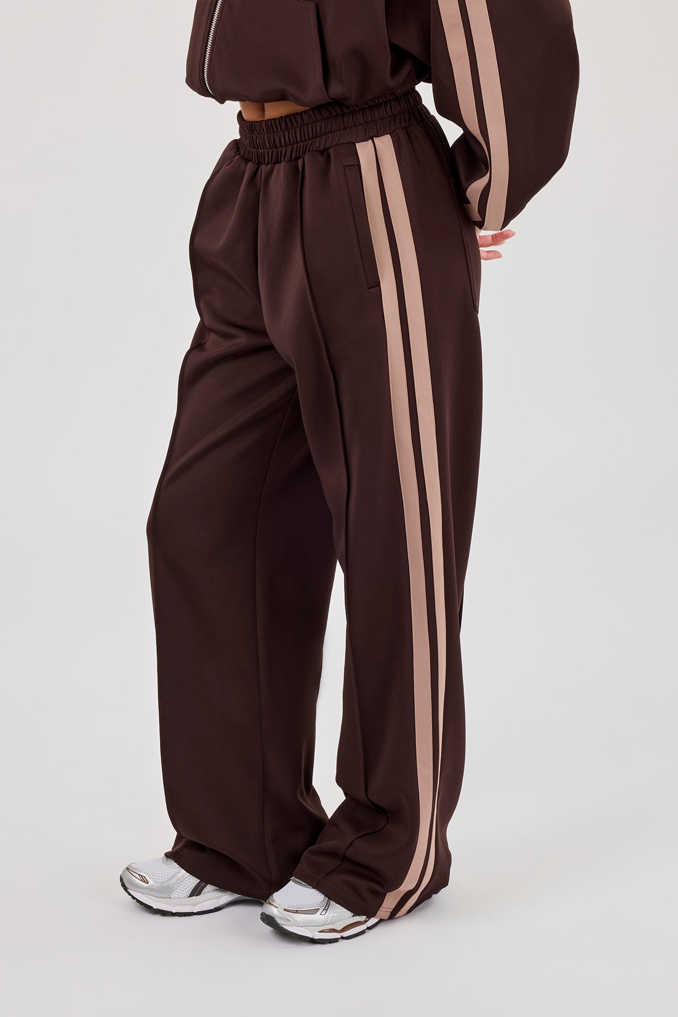 Mocha Taping Wide Leg Track Pant - Chocolate