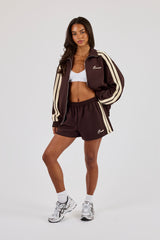 Trichterhals Jacke mit Reißverschluss und Band in Buttergelb & Shorts - Chocolate