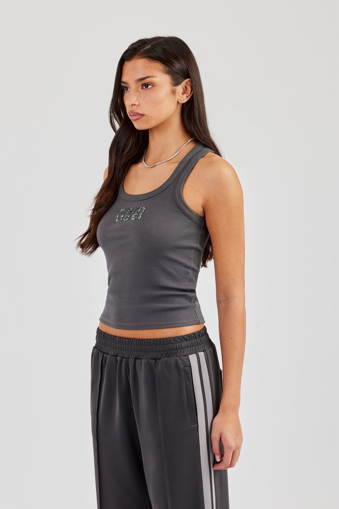 Glitter Applique Rib Scoop Neck Vest - Charcoal