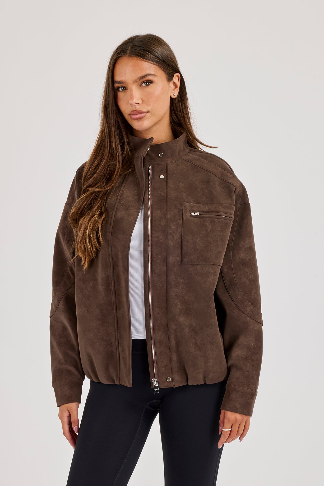 Wildlederjacke mit Trichterkragen – Schokobraun