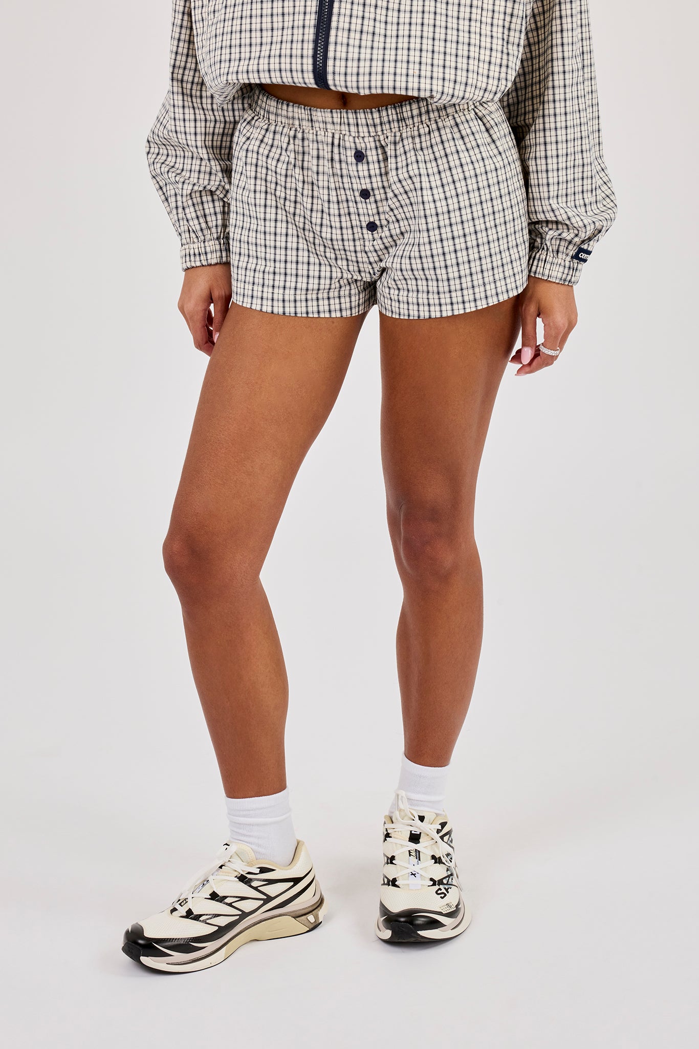 Check Button Short - Off White