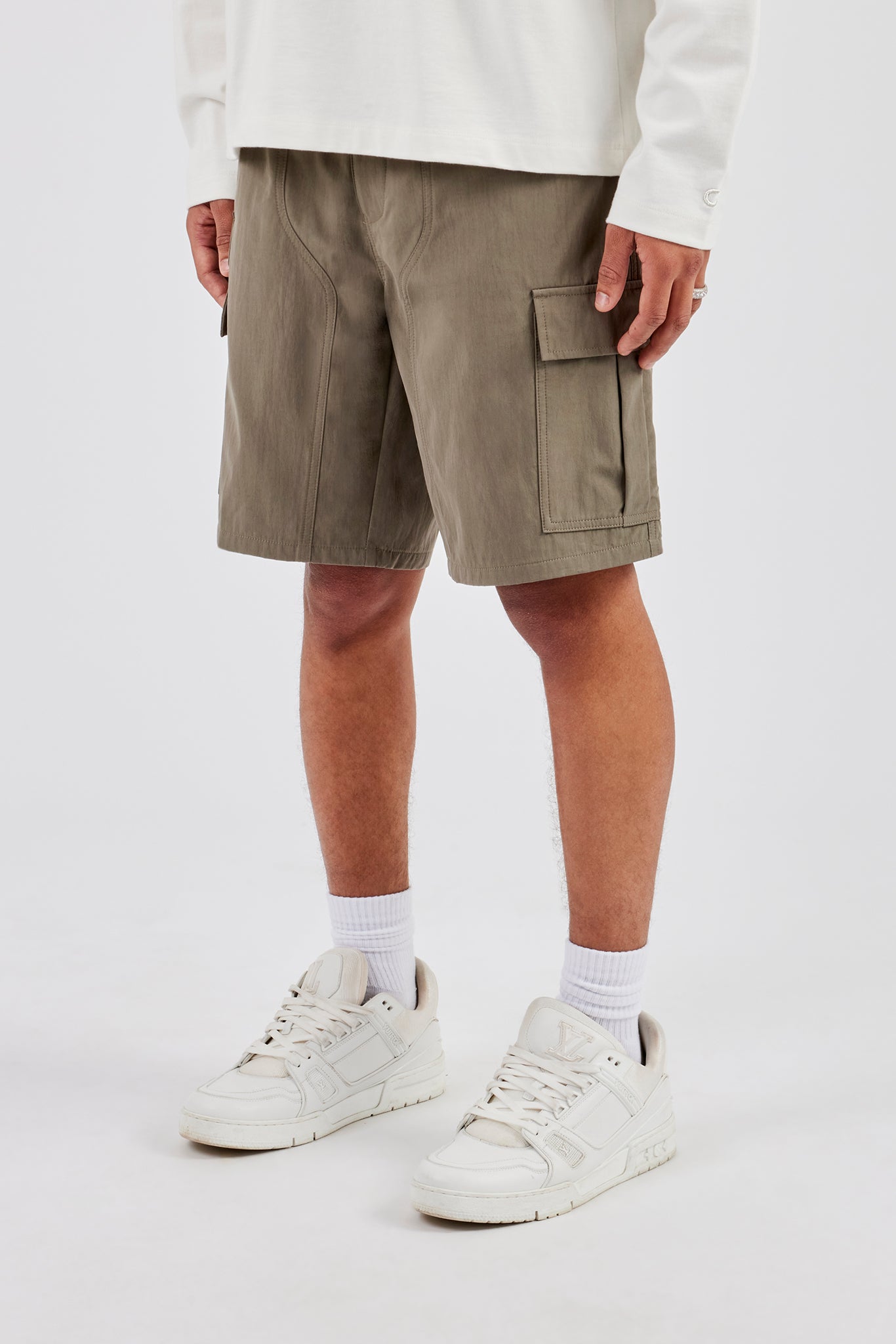 Relaxed Cargo Nylon Short - Khaki