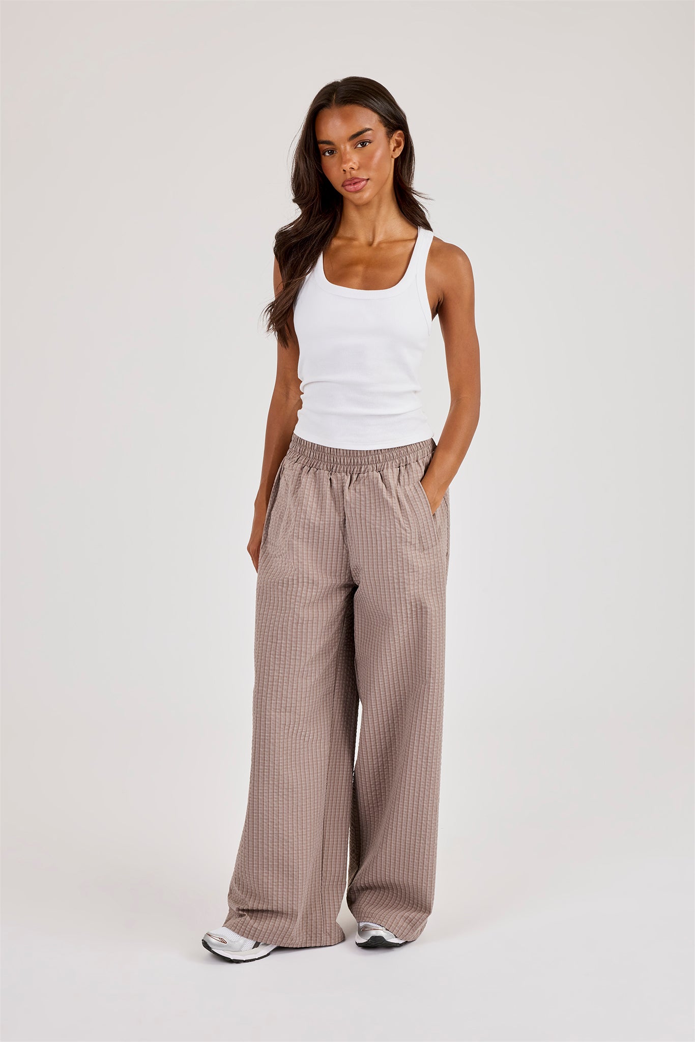 Check Nylon Jogger - Beige