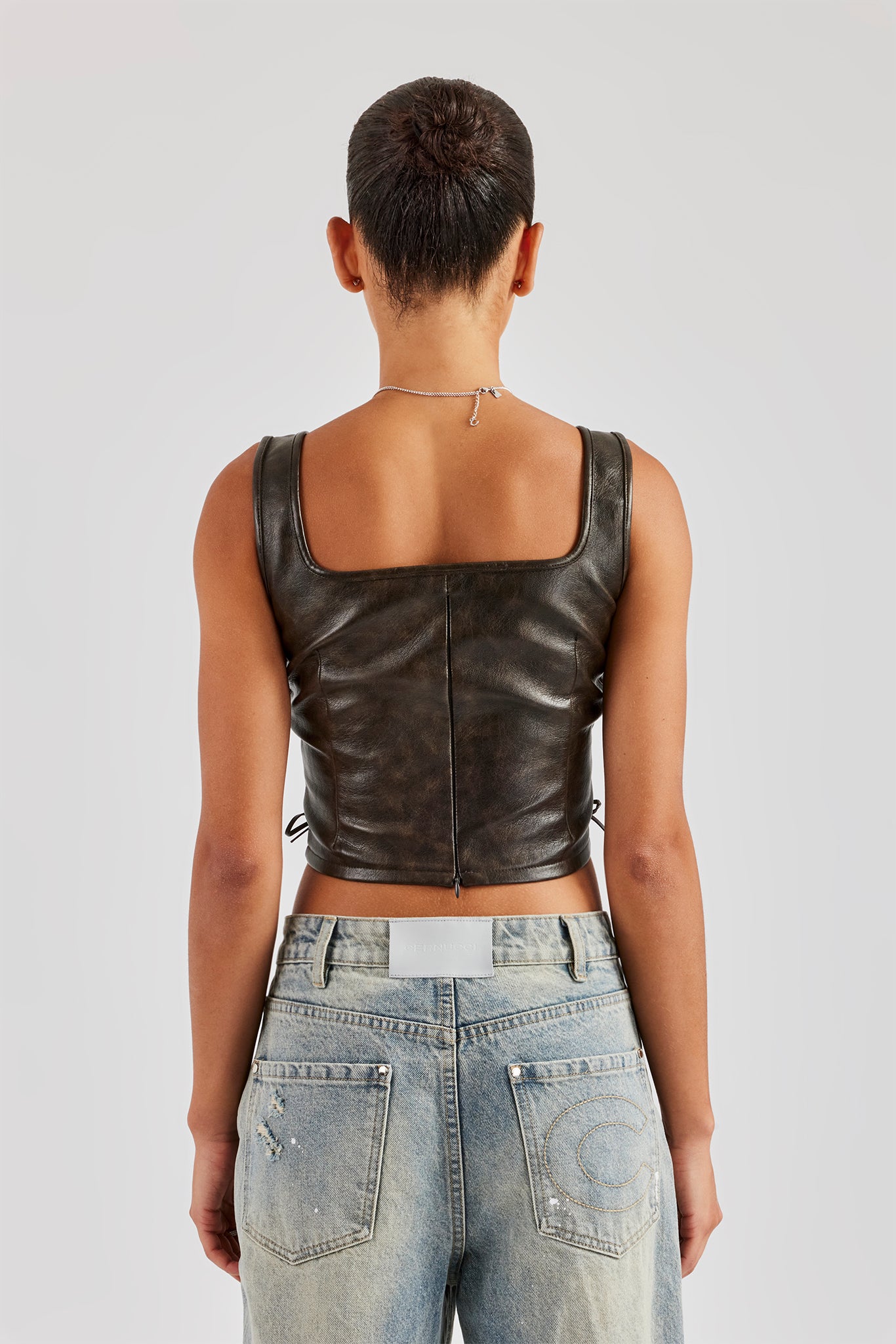 Gewaschenes PU-Oberteil mit quadratischem Ausschnitt - Braun