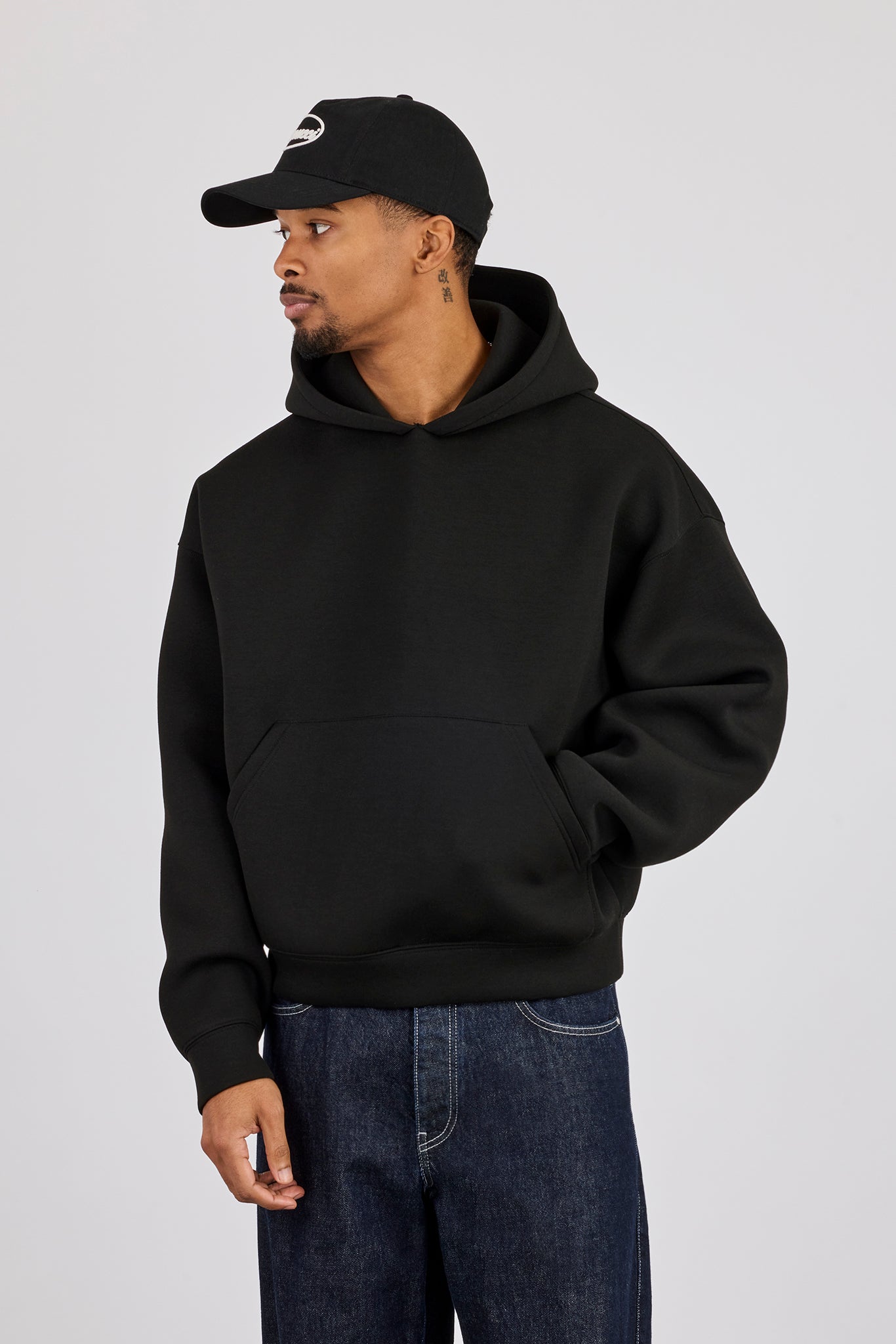 Scuba Boxy Hoodie - Schwarz