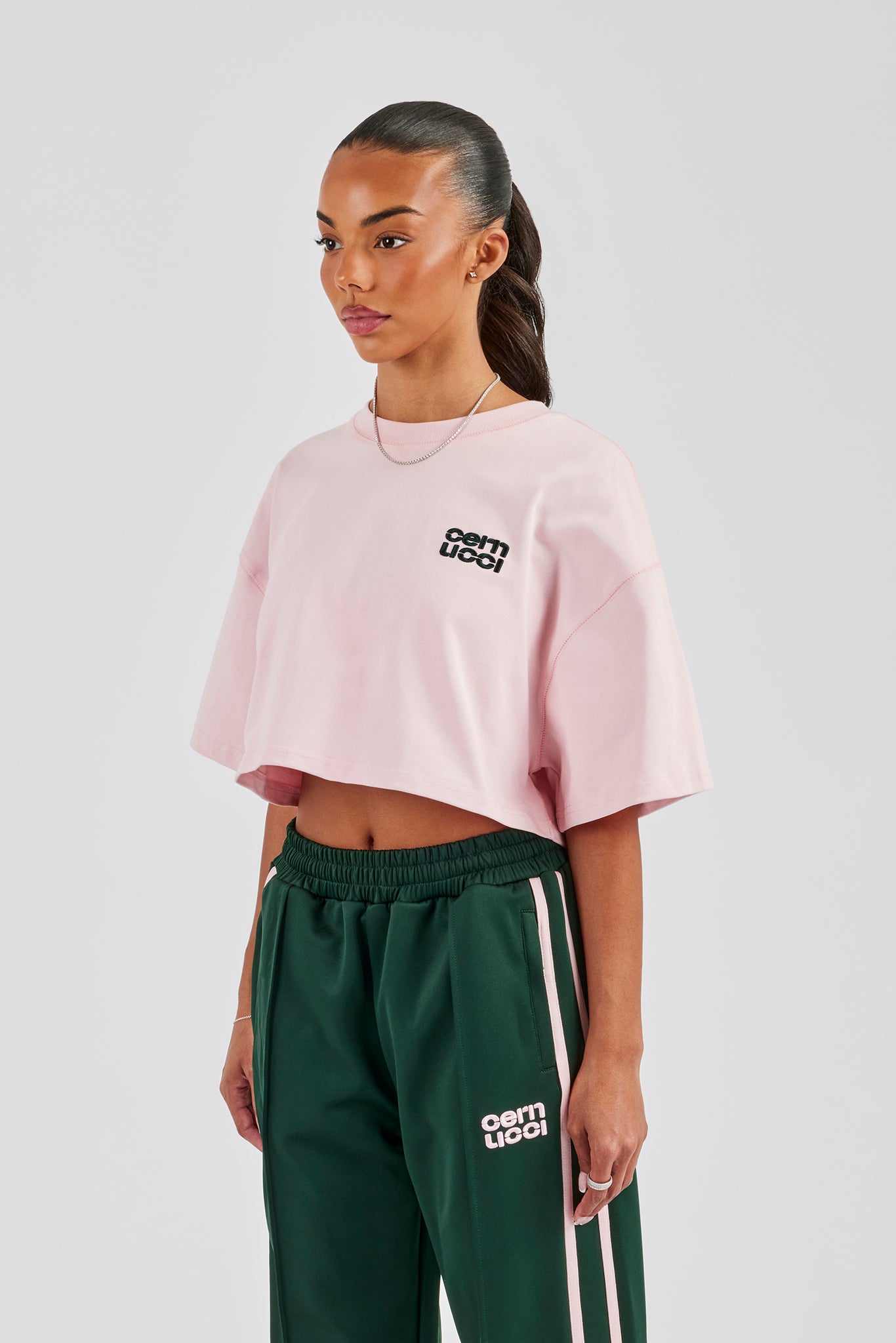 Cropped Embroidered T-Shirt - Light Pink