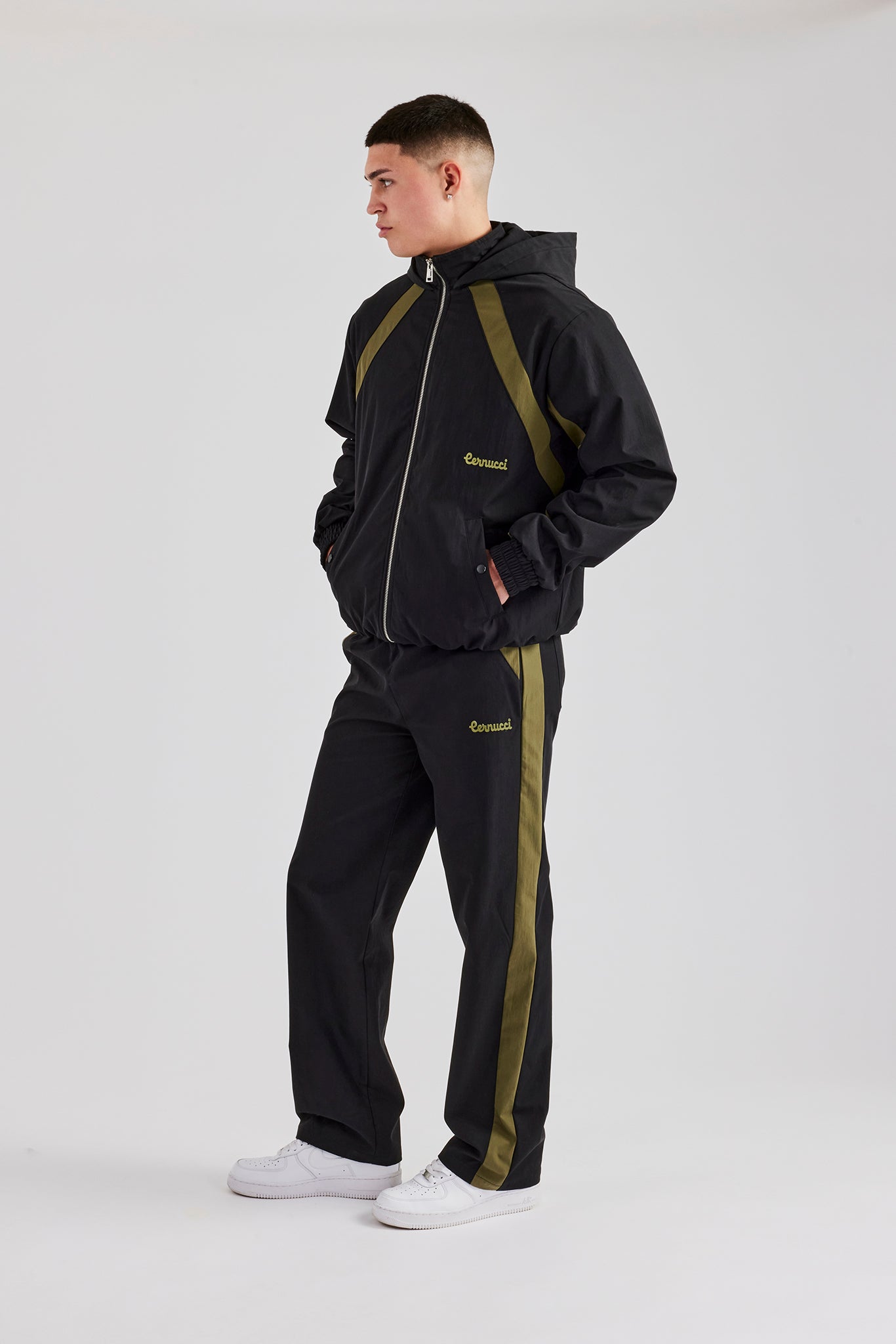 Jogginghose aus Nylon mit geradem Bein und Kontrastblock - Schwarz