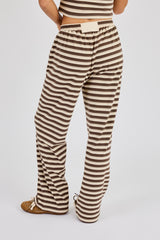 Jogginghose mit Streifenmuster, Soft-Touch-Knopfdetails und weitem Bein – Beige