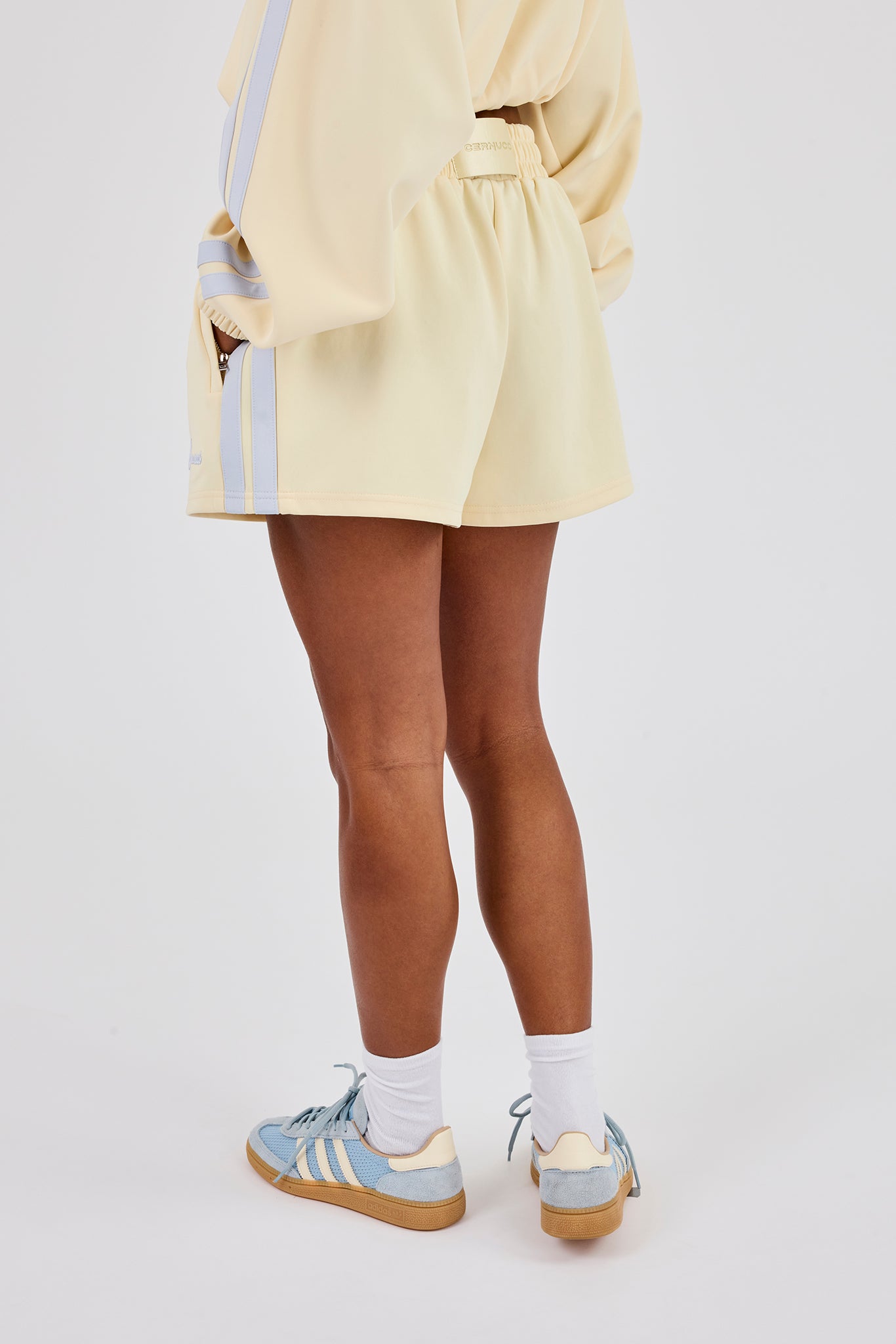 Taping Short - Buttergelb