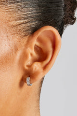 10 mm Iced Engraved Pave Huggies - Weiß