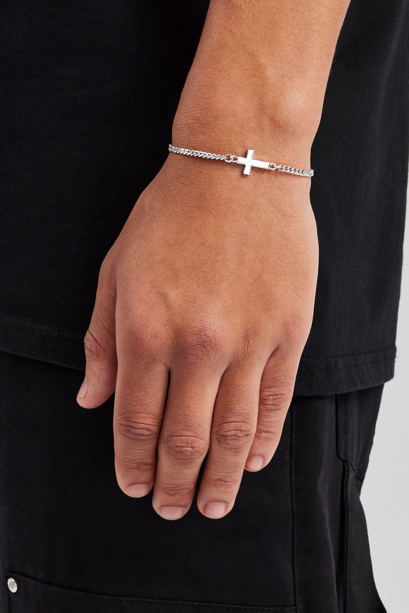 Poliertes kubanisches Tropfenkreuz-Armband – 5 mm