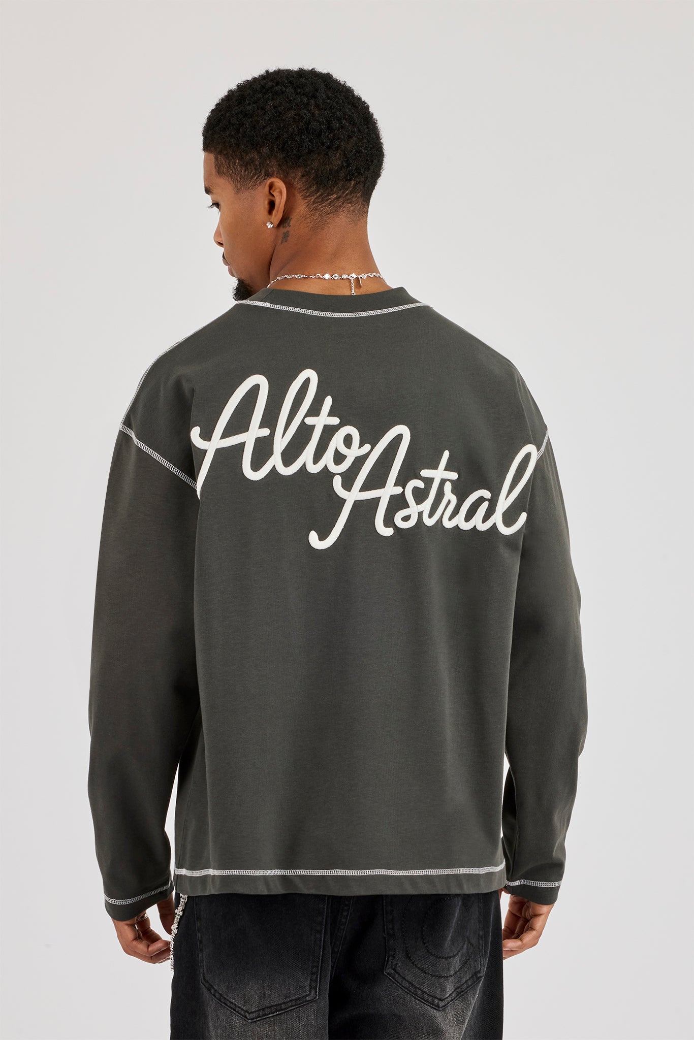 Contrast Stitch Alto Astral Long Sleeve T-Shirt - Charcoal