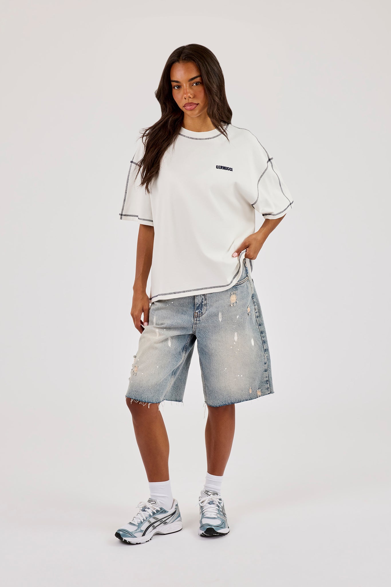 Oversized Contrast Stitch Diamond Diner T-Shirt - Off White