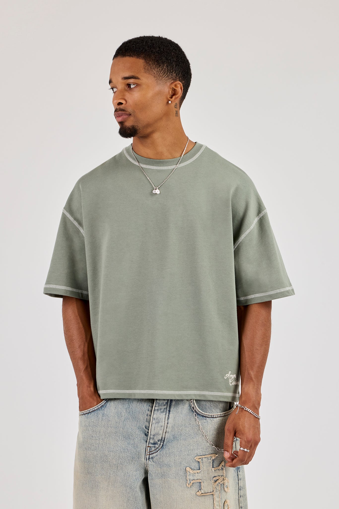Contrast Stitch Boxy Amor Carioca T-Shirt - Dusty Green