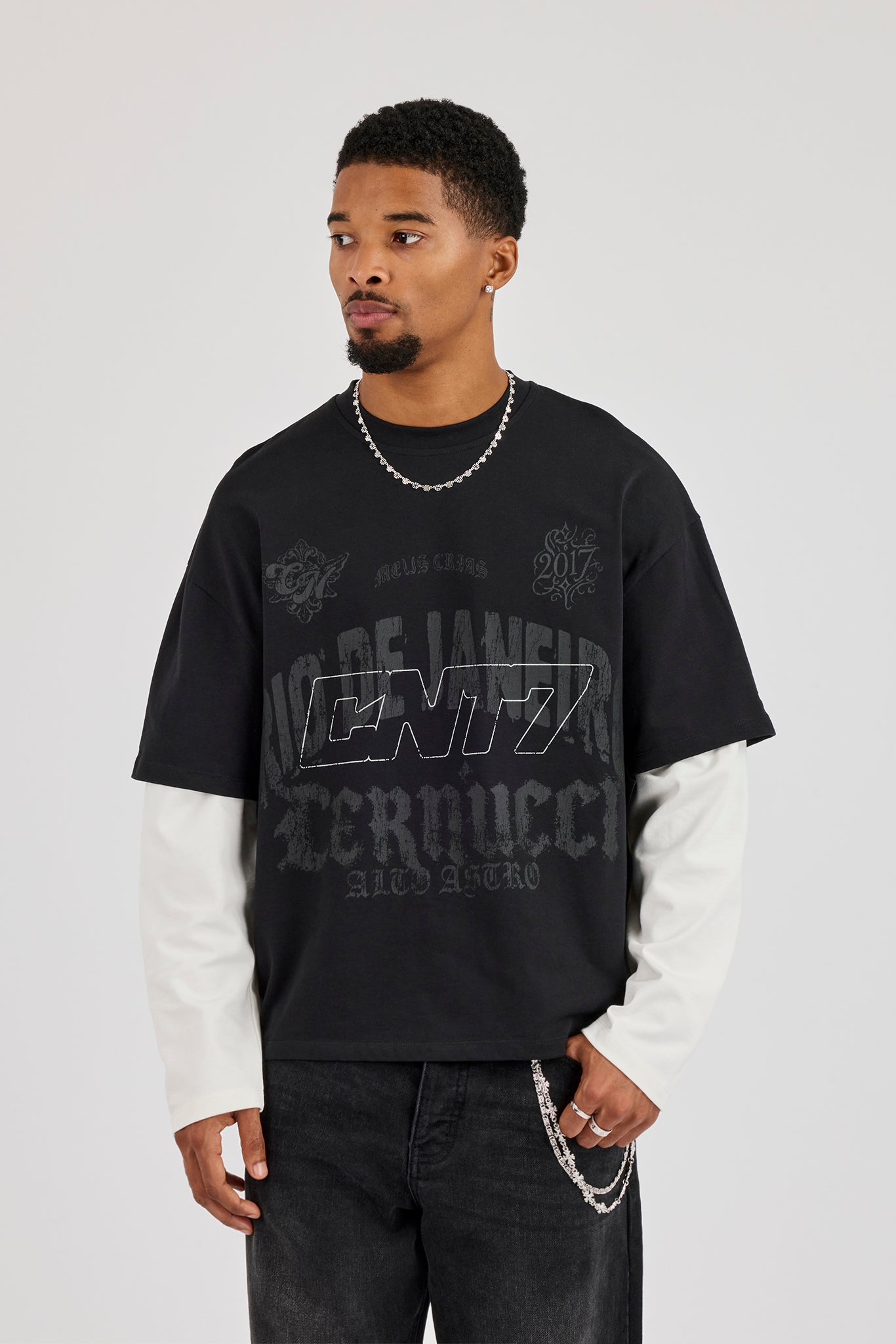 Long Sleeve Faux Layer Rio De Janeiro T-Shirt - Black