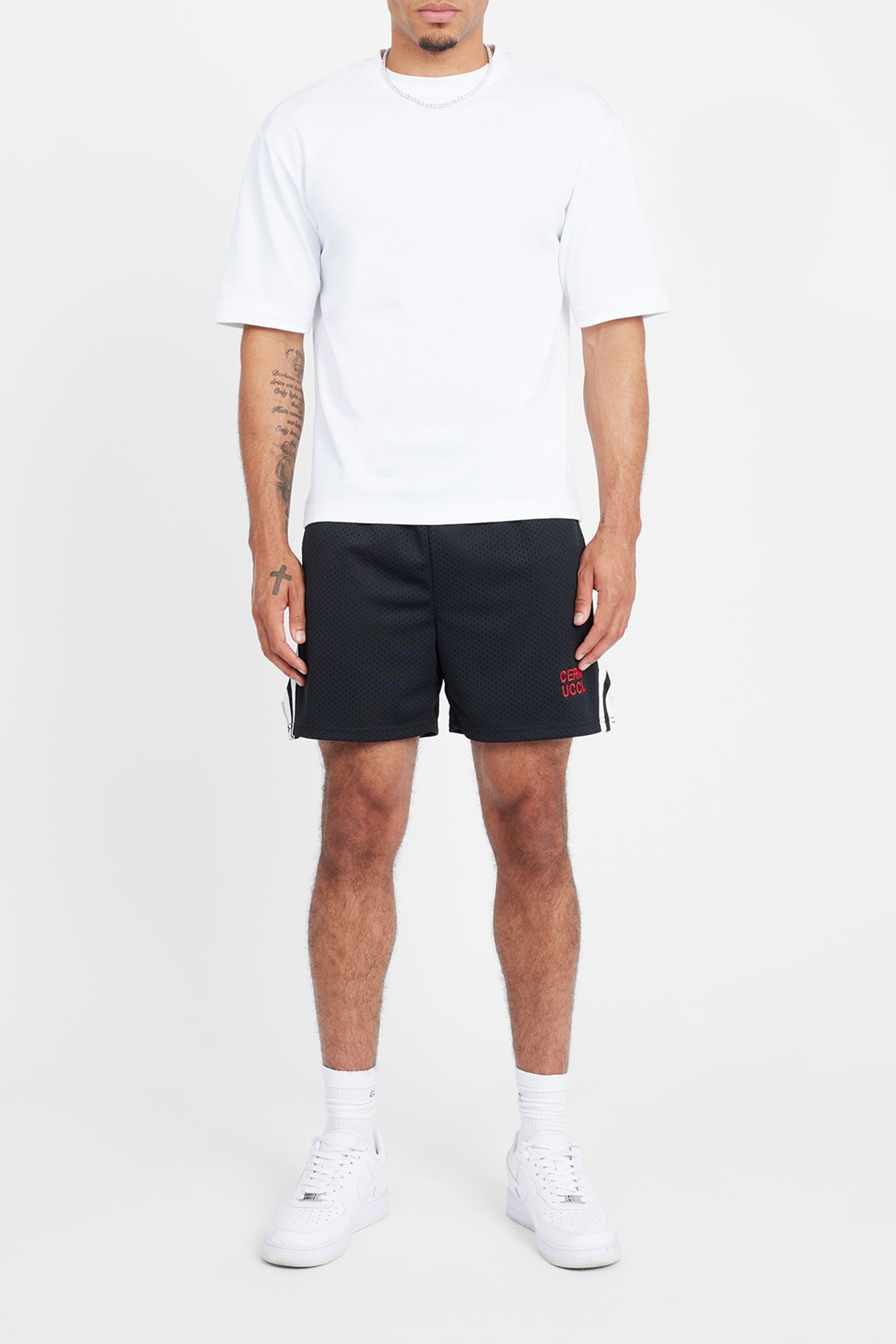 Cernucci Text Mesh Shorts - Schwarz