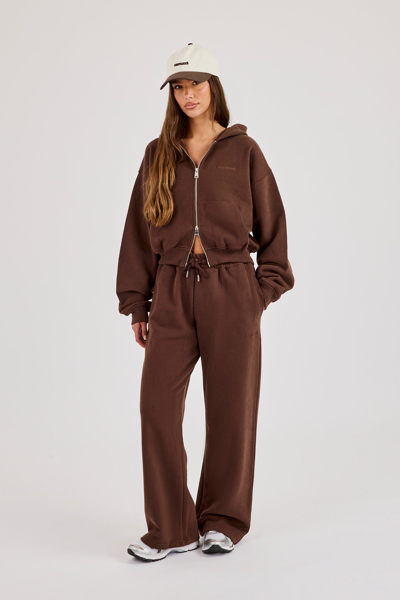 Cernucci Cropped Zip Through Hoodie & Wide Leg Jogger - Midnight Mocha