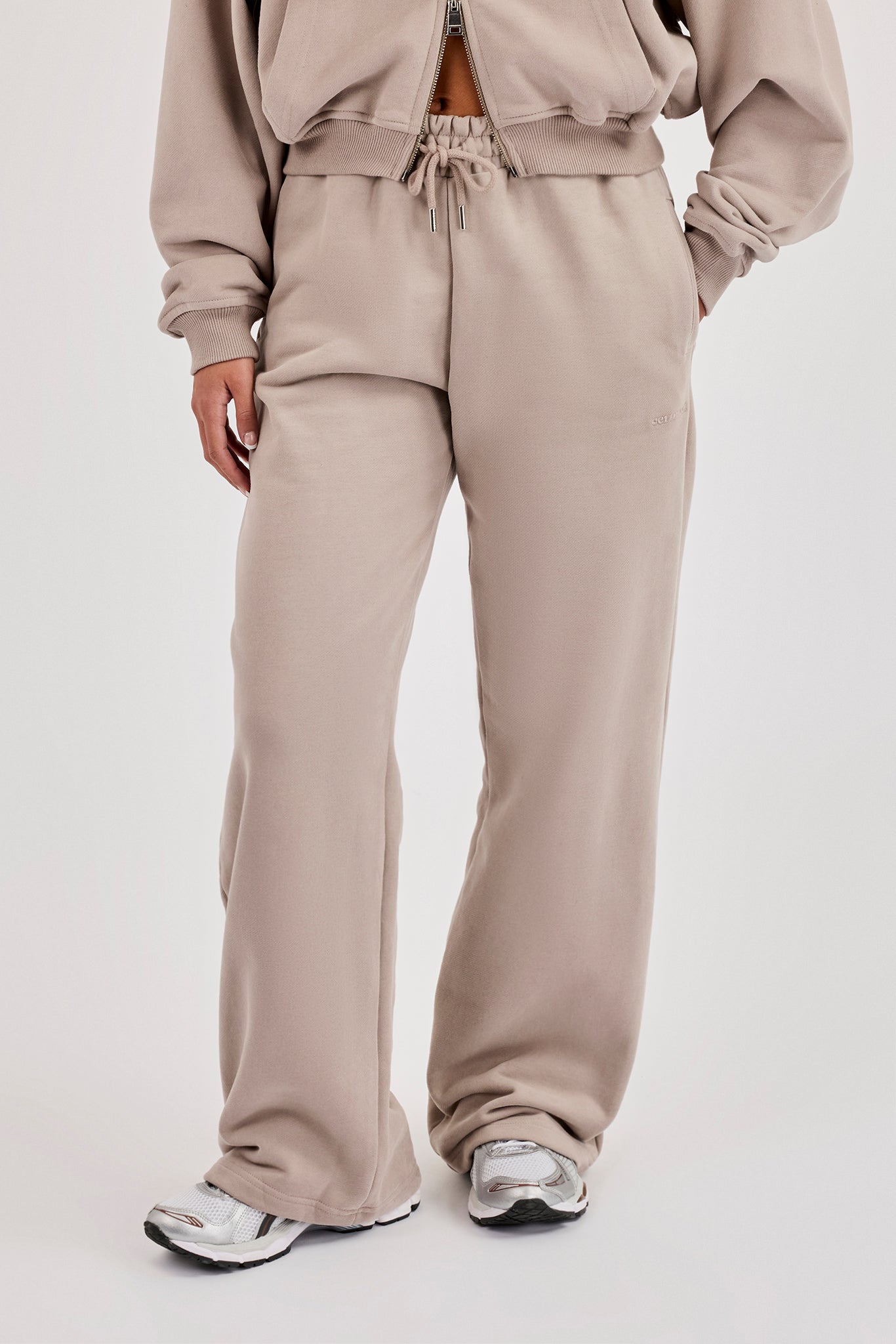 Wide Leg Jogger - Stone