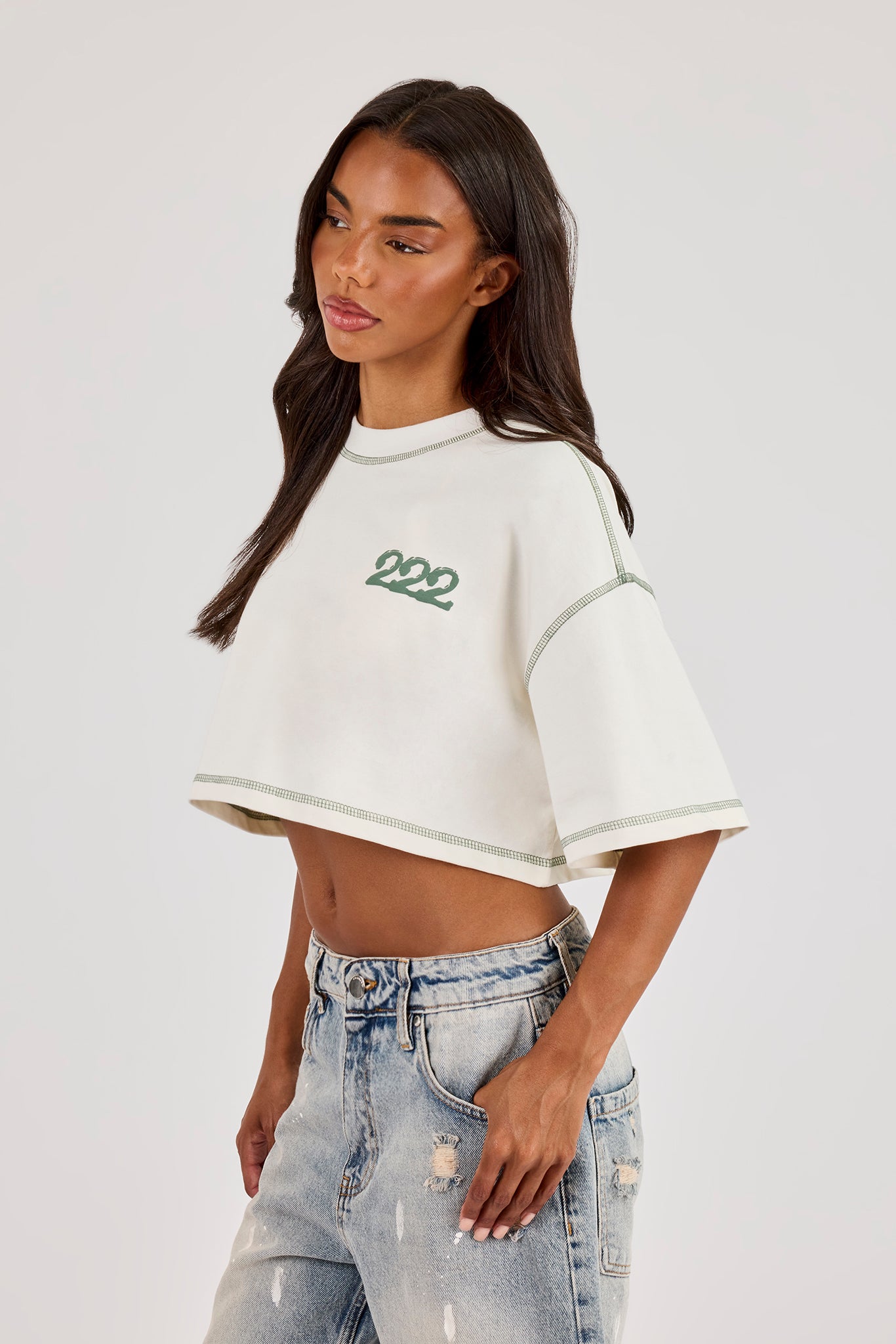 222 Dark Green Cherub Cropped T-Shirt - Off White