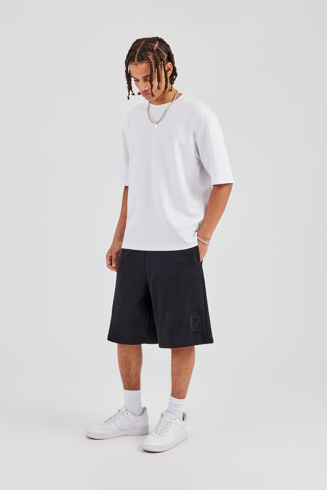 Embroidered C Jort - Black