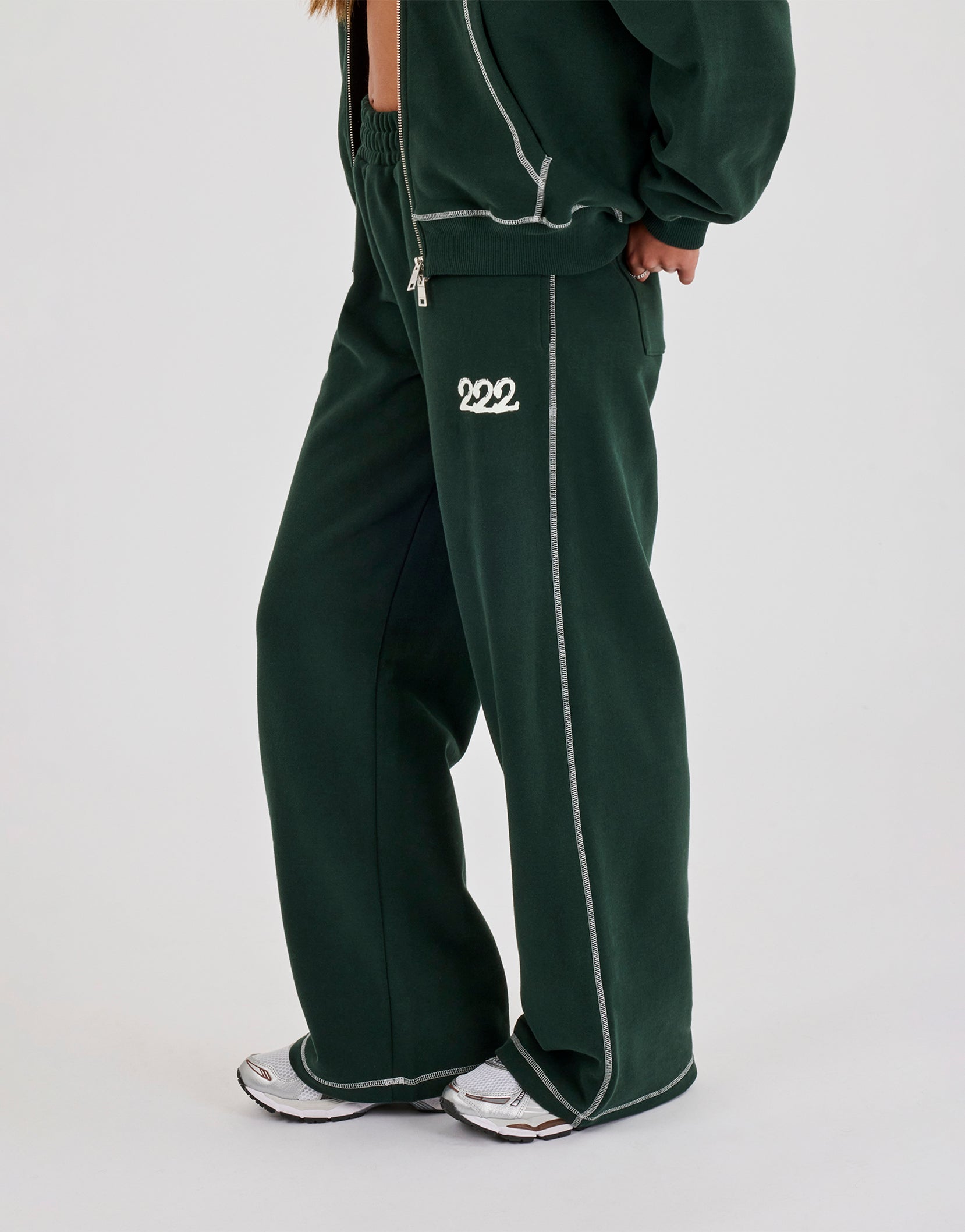Contrast Stitch 222 Cherub Wide Leg Jogger - Dark Green