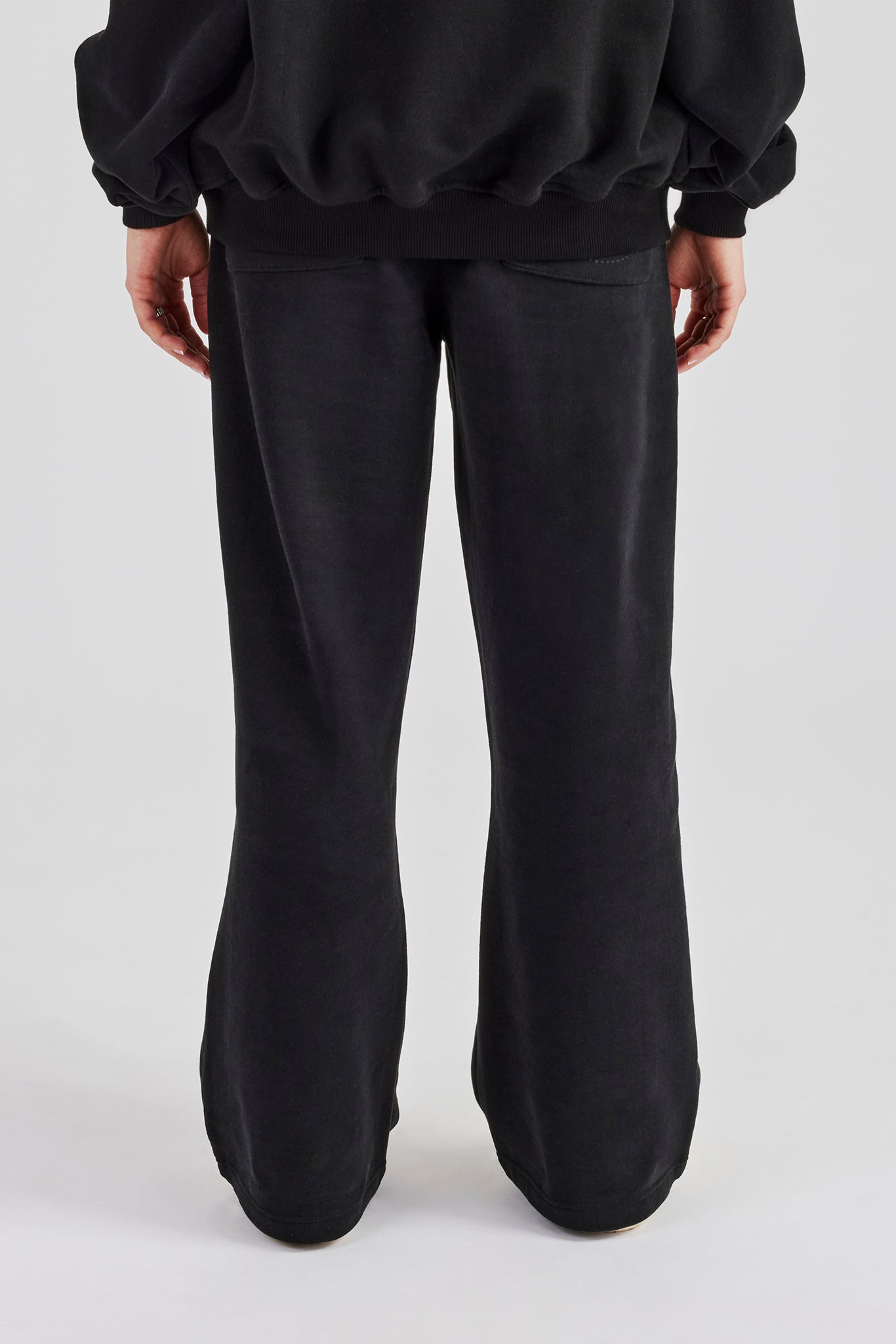 Embroidered Wide Leg Jogger - Black