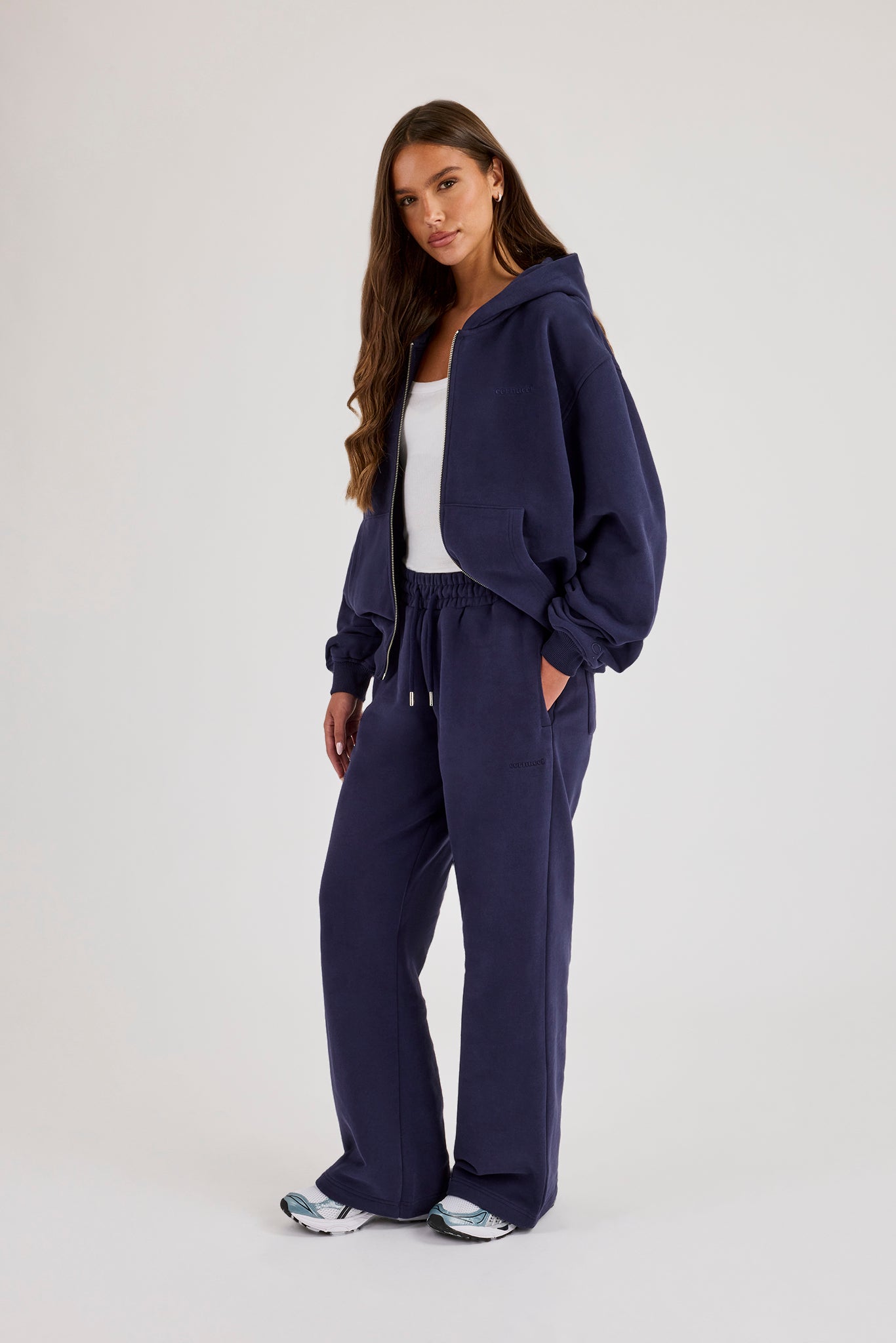 Jogginghose mit weitem Bein – Marineblau