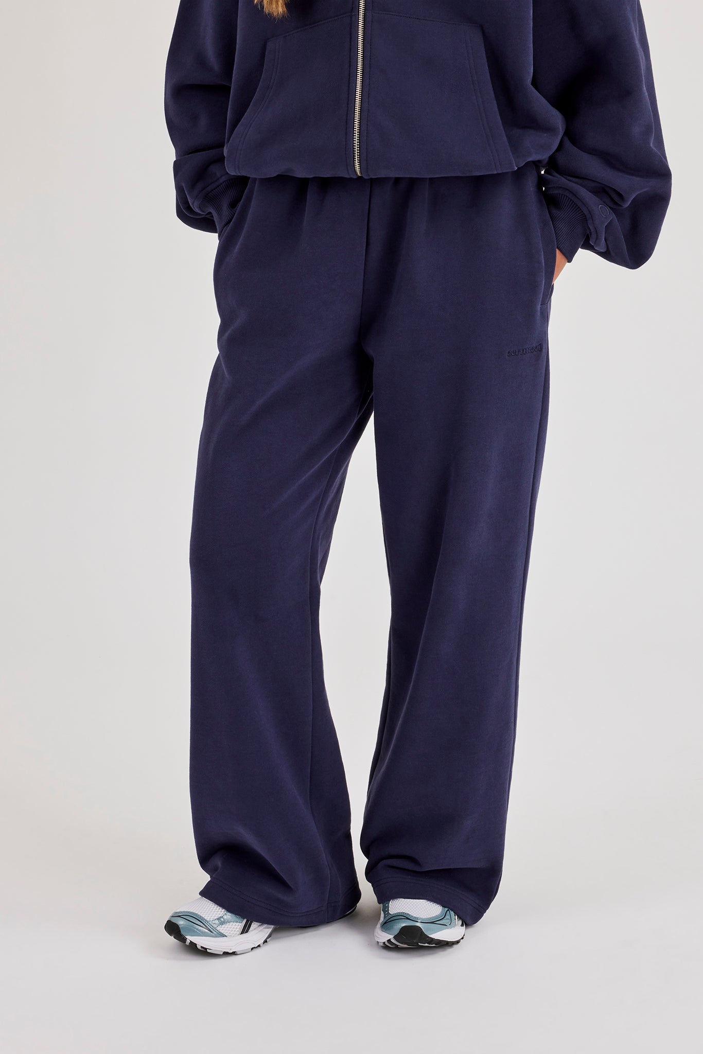 Jogginghose mit weitem Bein – Marineblau