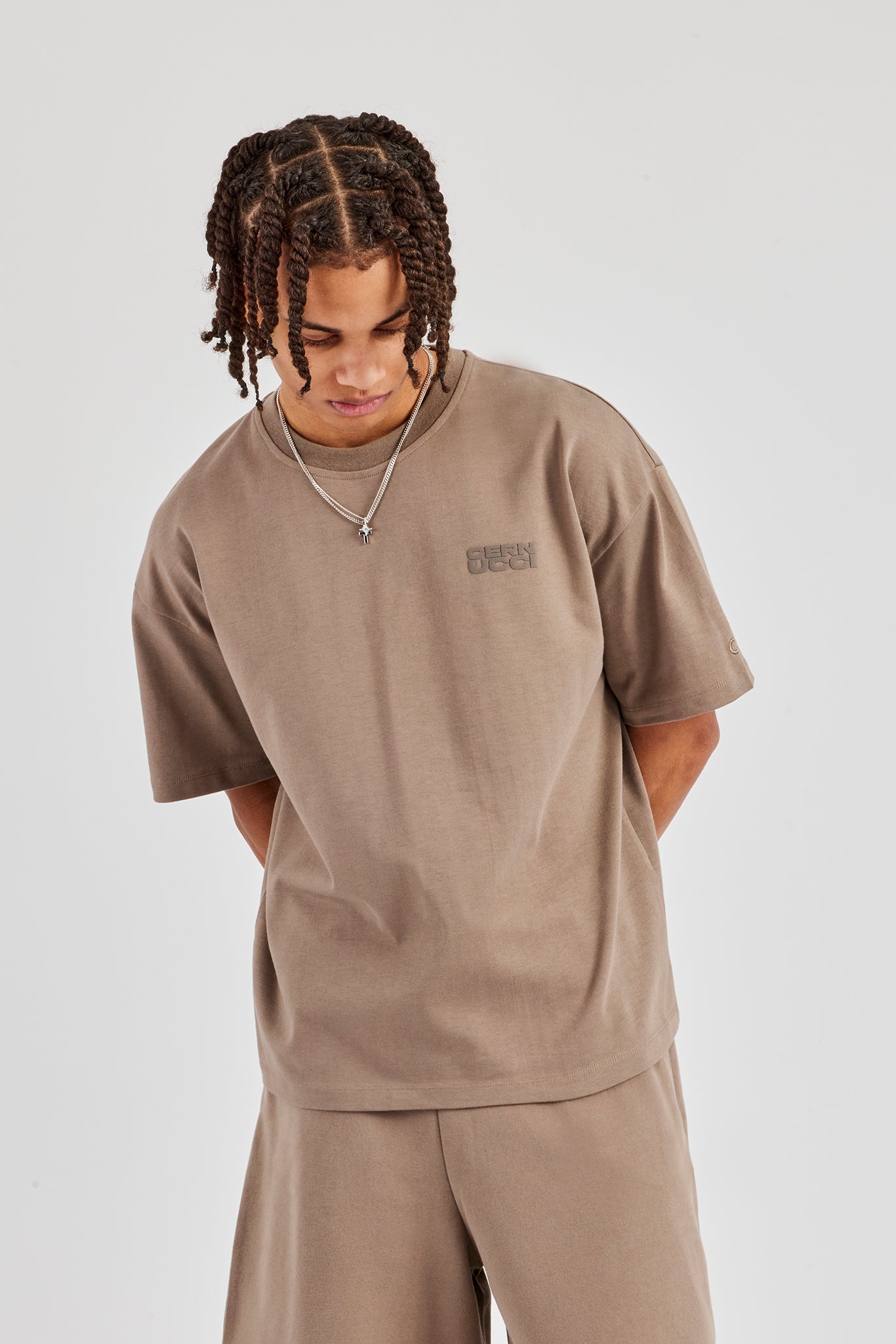 Washed Cernucci Print T-Shirt & Jersey Jort - Taupe